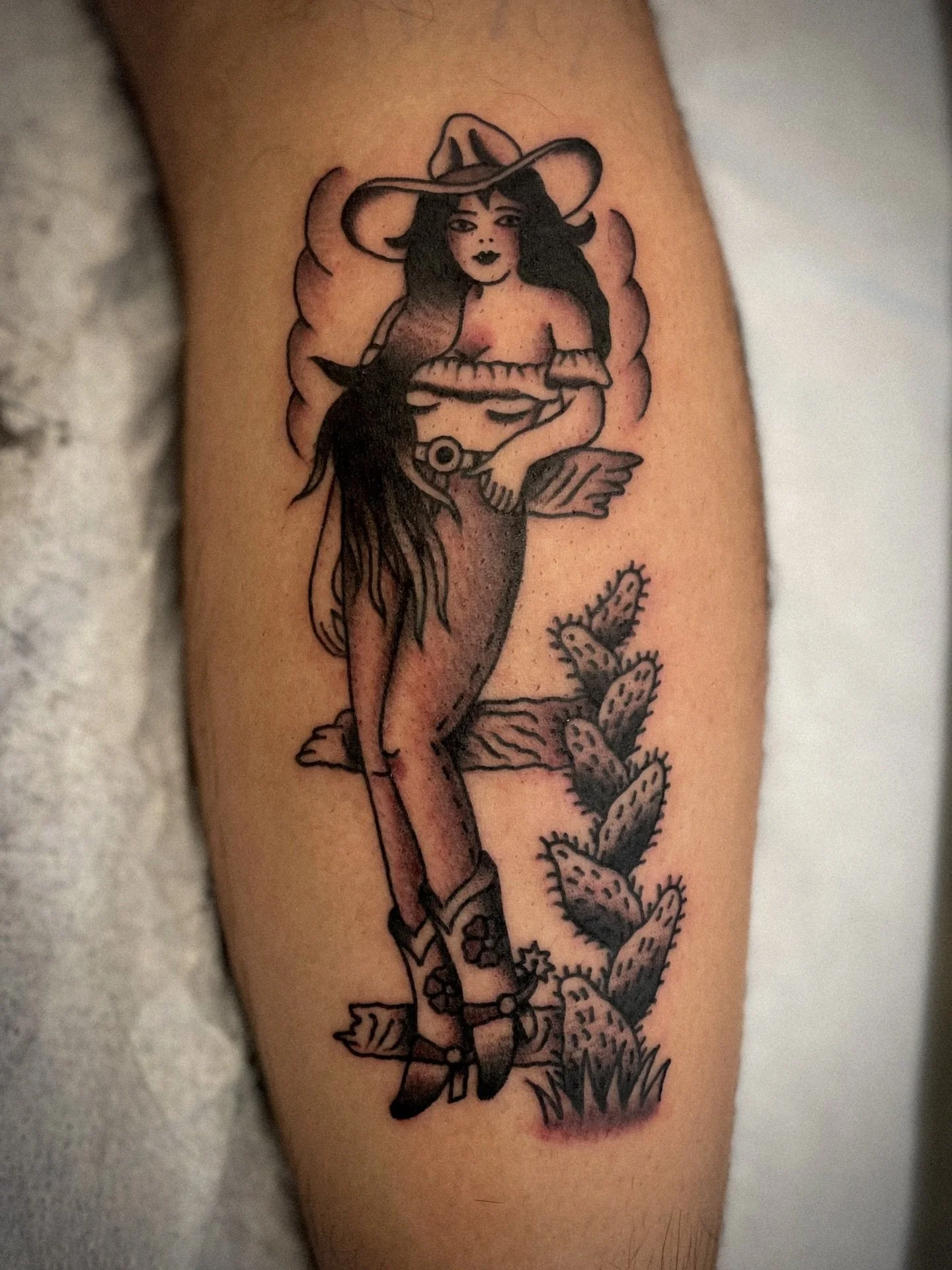 Some black and grey for Taylor, Leo, Jasmine, Jordan and Justin. #allthebeerparloursdownaroundmainstreet