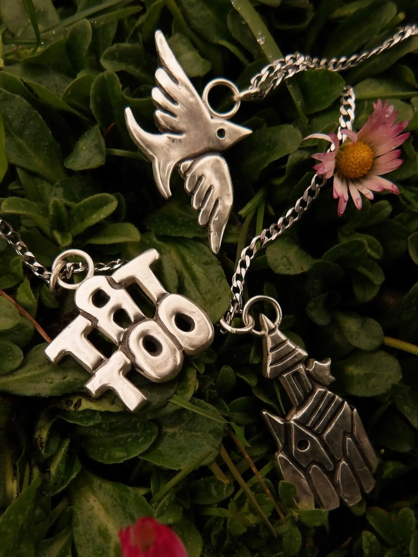 .925 Spring Time 🌼
-
Been working on these for the last month
Made from fine silver for fine folks.