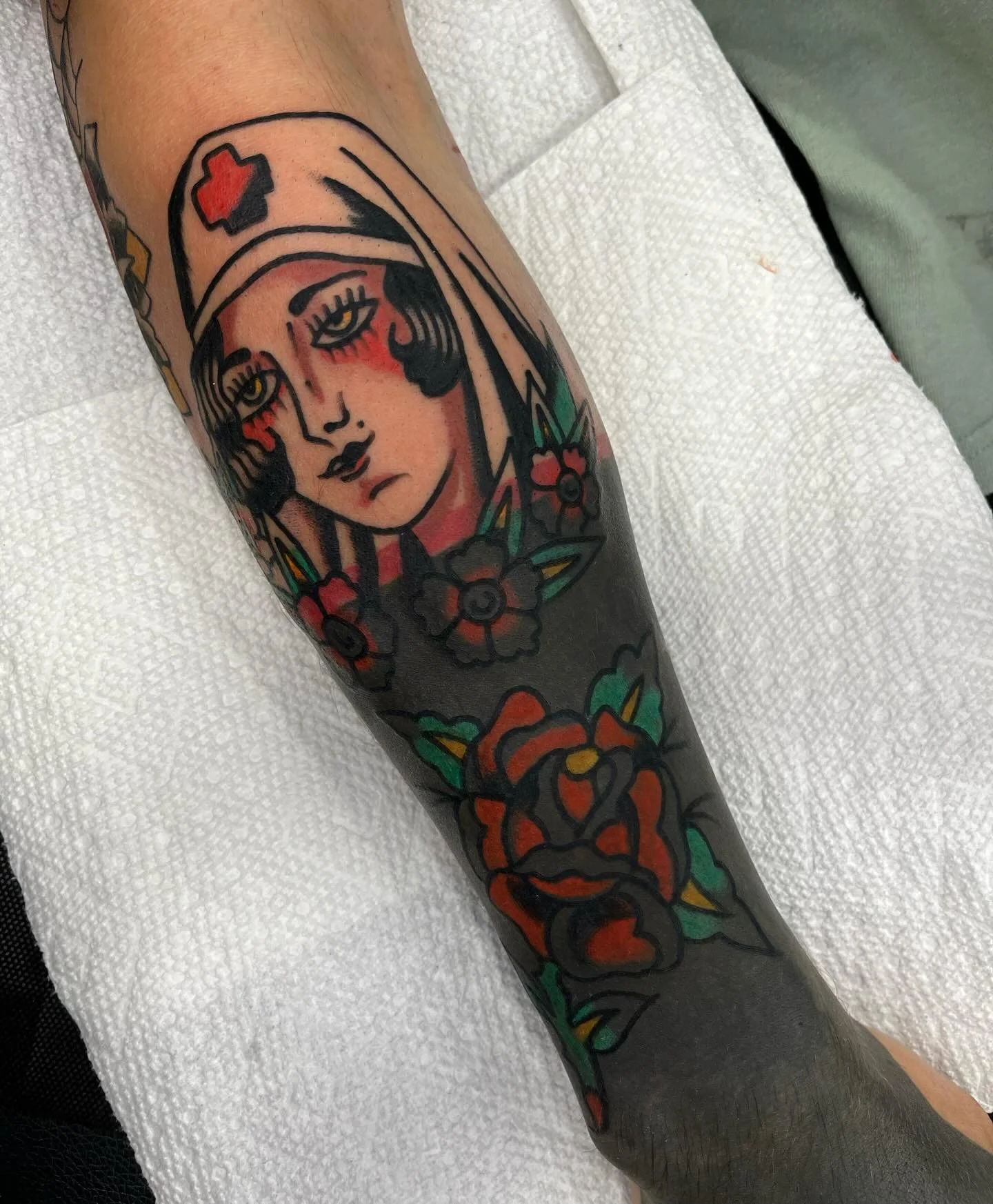 Red Deer 🦌 🎈
Thanks all who came to the show!!
And thanks even harder to all who got tattooed⭐️