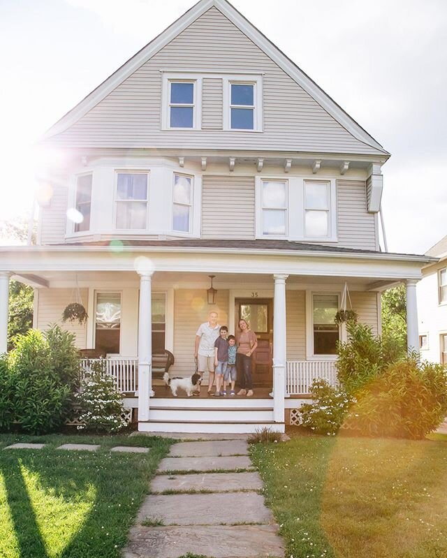 Home Sweet Home.
.
.
.
.
.
#housesofsoma #njphotographer #familyphotographer #southorangenj #family #stoopsessions #porchportraits