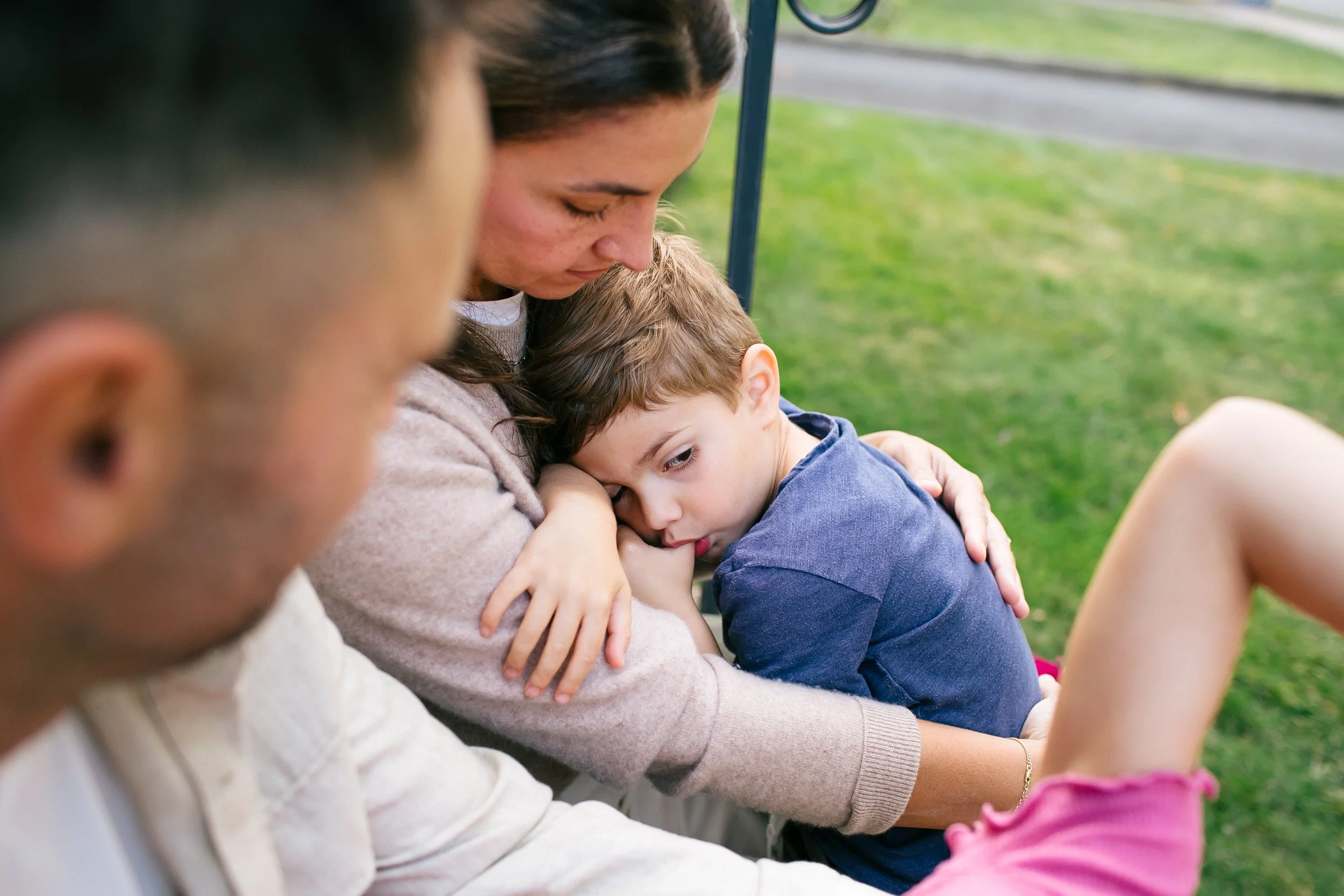 Lisa_white_at-home-family_photographer-maplewood-nj-7.jpg