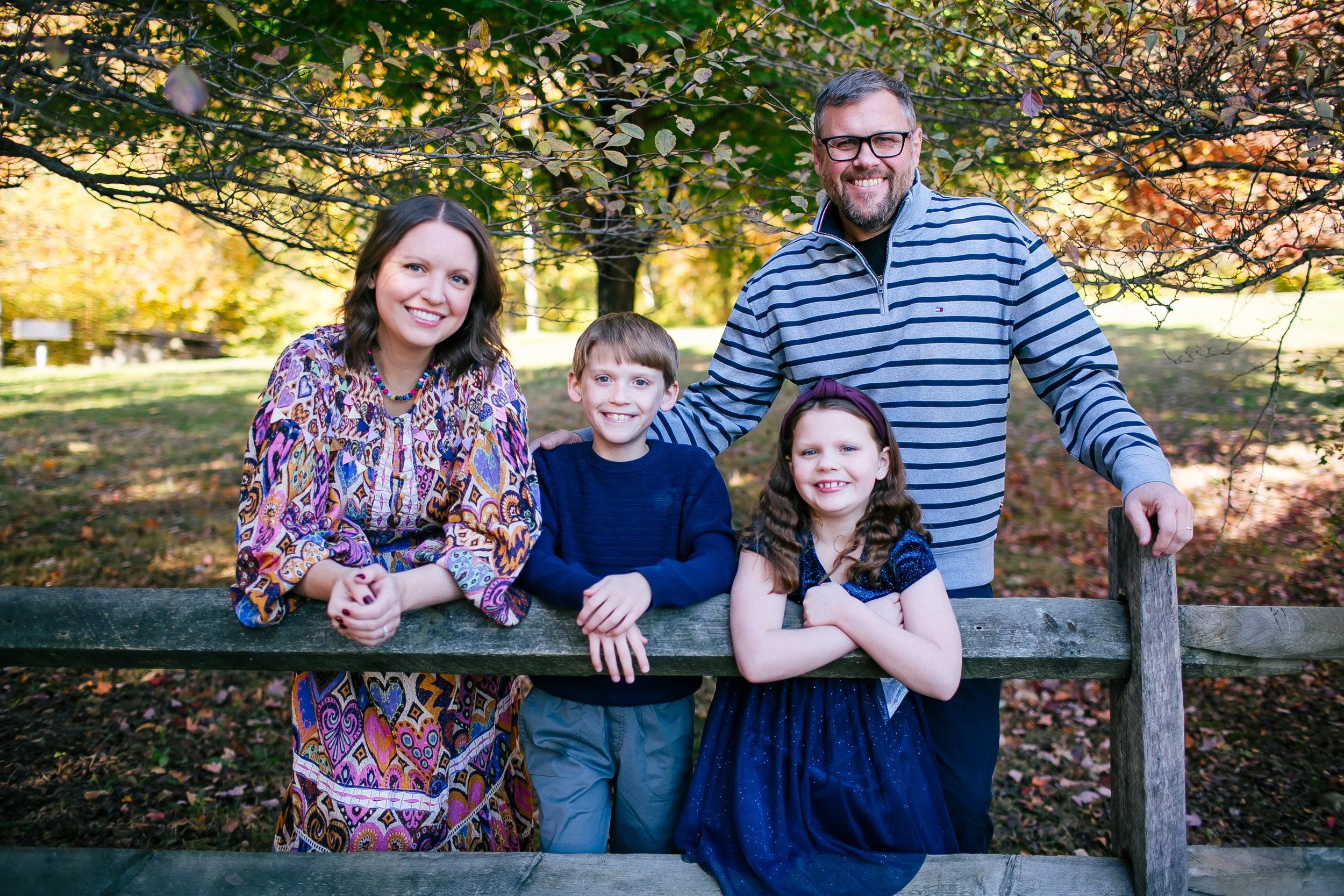 lisa-white-family-photos-south-mountain-nature-preserve.jpg