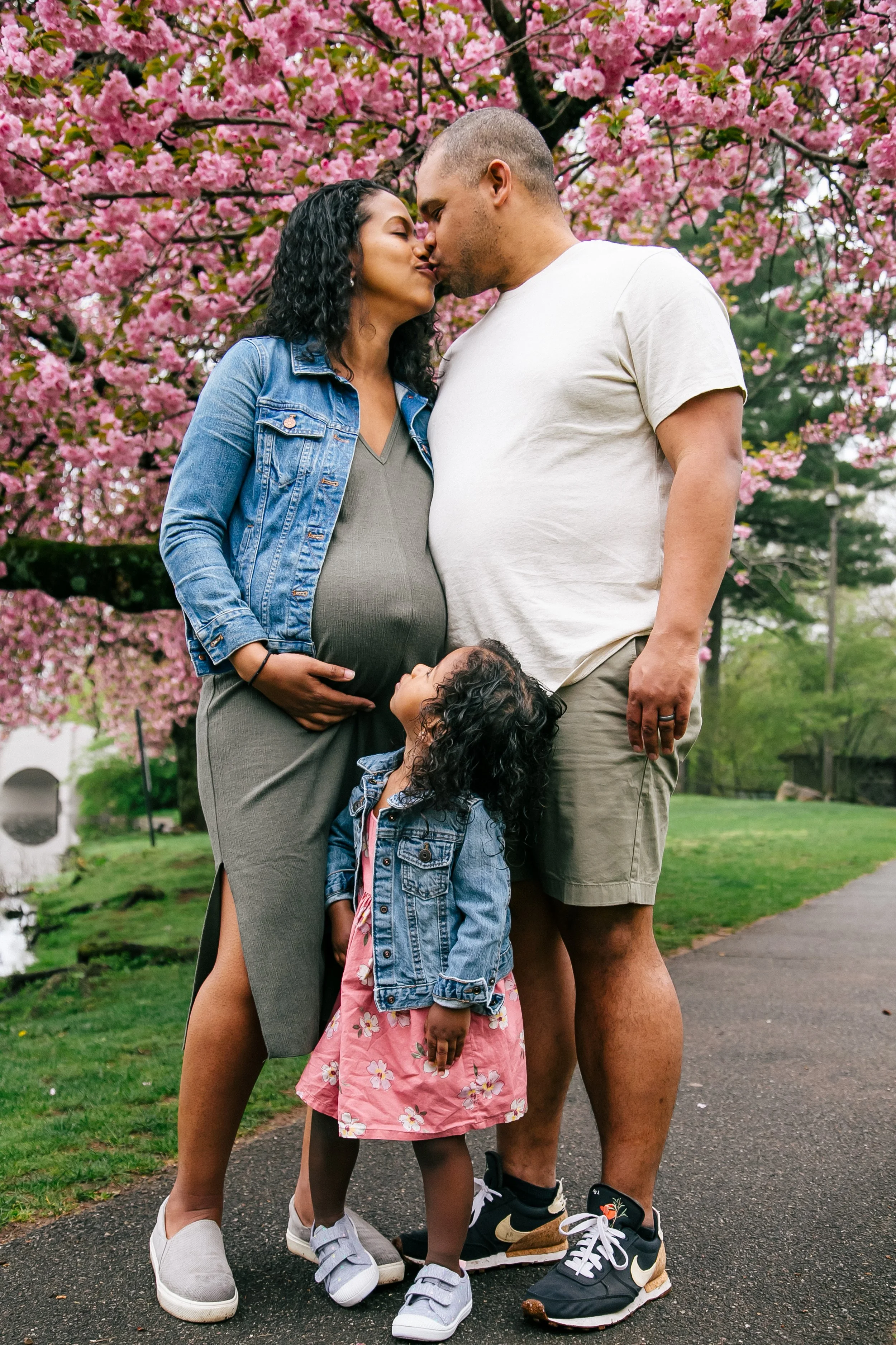 lisa-white-spring-maternity-photoshoot-maplewood-nj-1.jpg