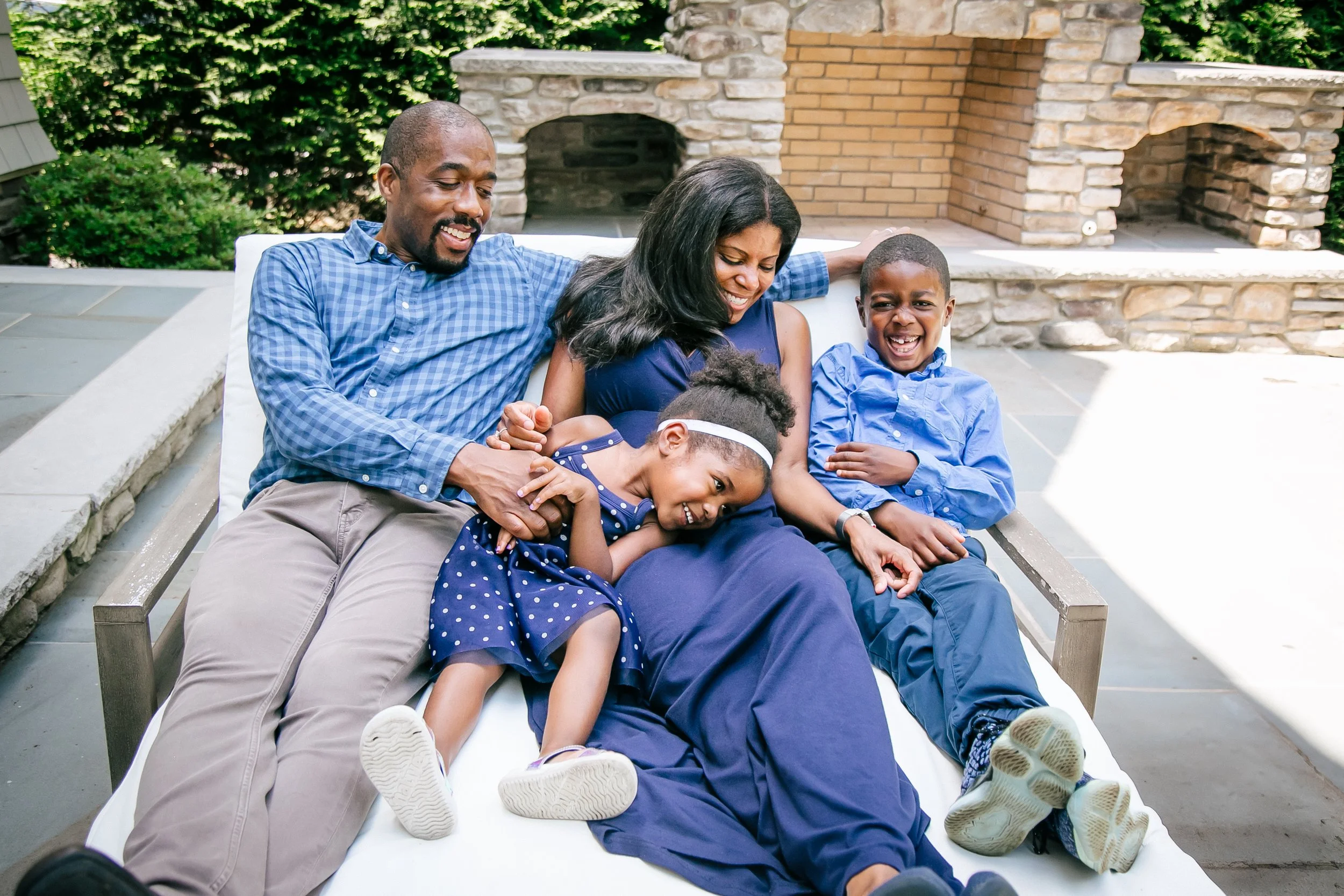 What to Wear for Family Photos in New Jersey | A Seasonal Style Guide