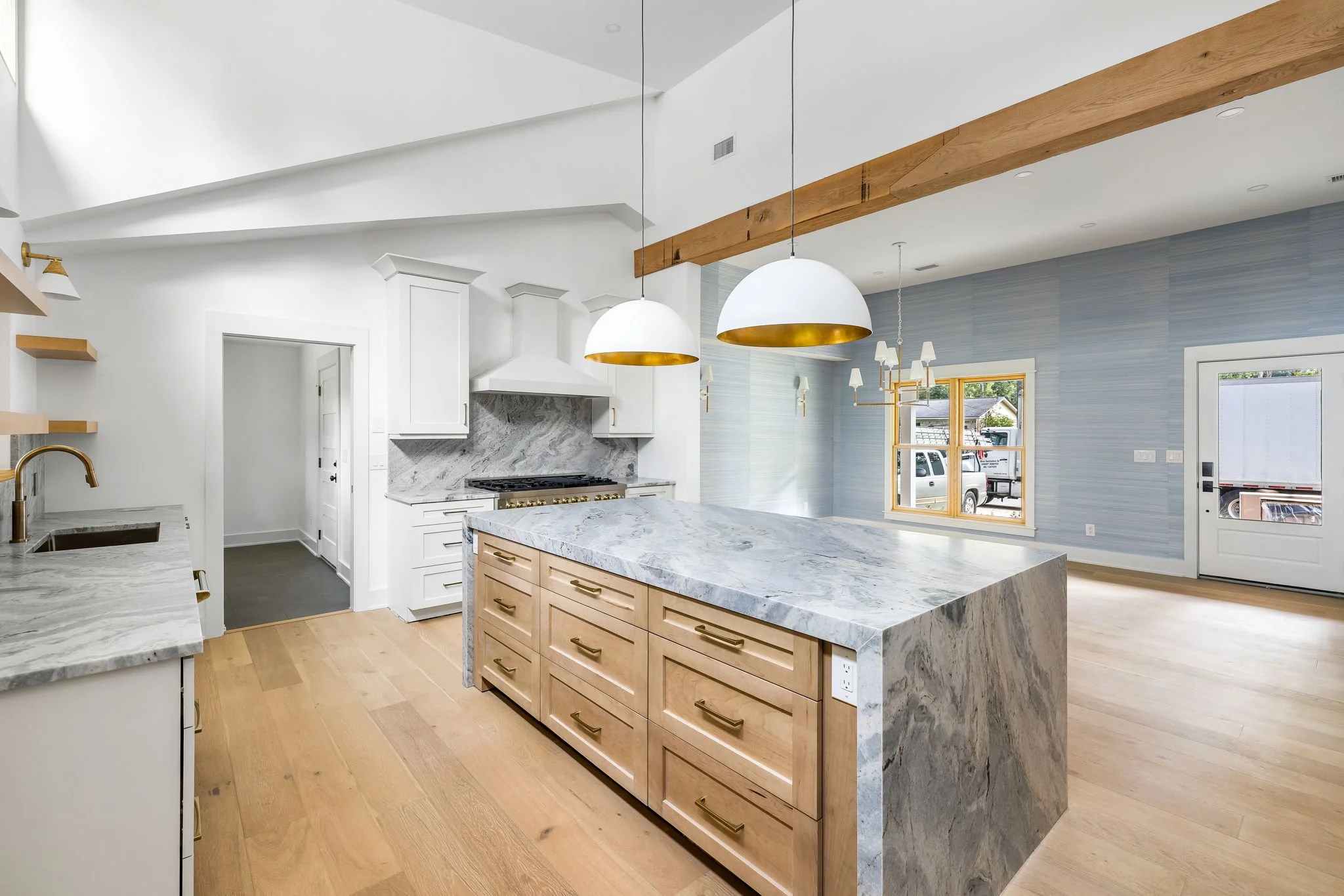 kitchen 1456 Heather dr CoastalRE-12.jpg