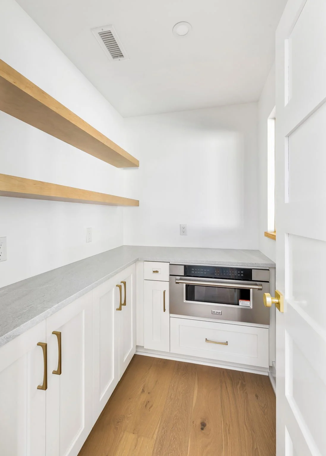 11-web-or-mls-1456 Heather dr CoastalRE-17.jpg