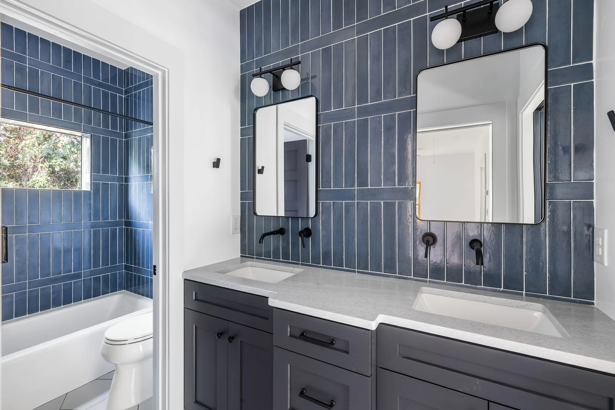 13-web-or-mls-1456 Heather dr CoastalRE-2.jpg
