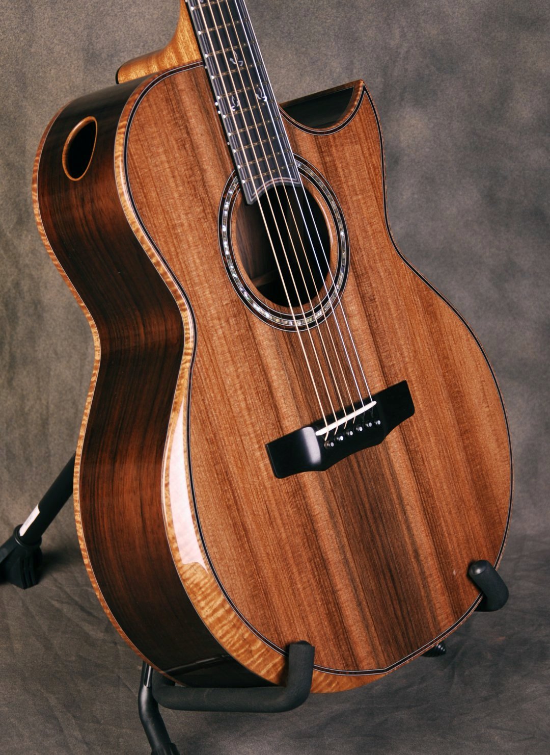 S/N 379 - Brazilian Rosewood Back/Sides, Sinker Redwood Top
