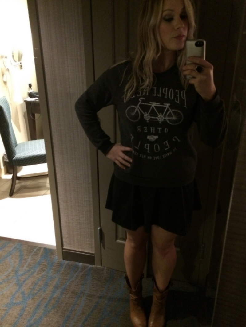 A mirror pic before walking to stage…yes I took off the sweatshirt before going on stage :)