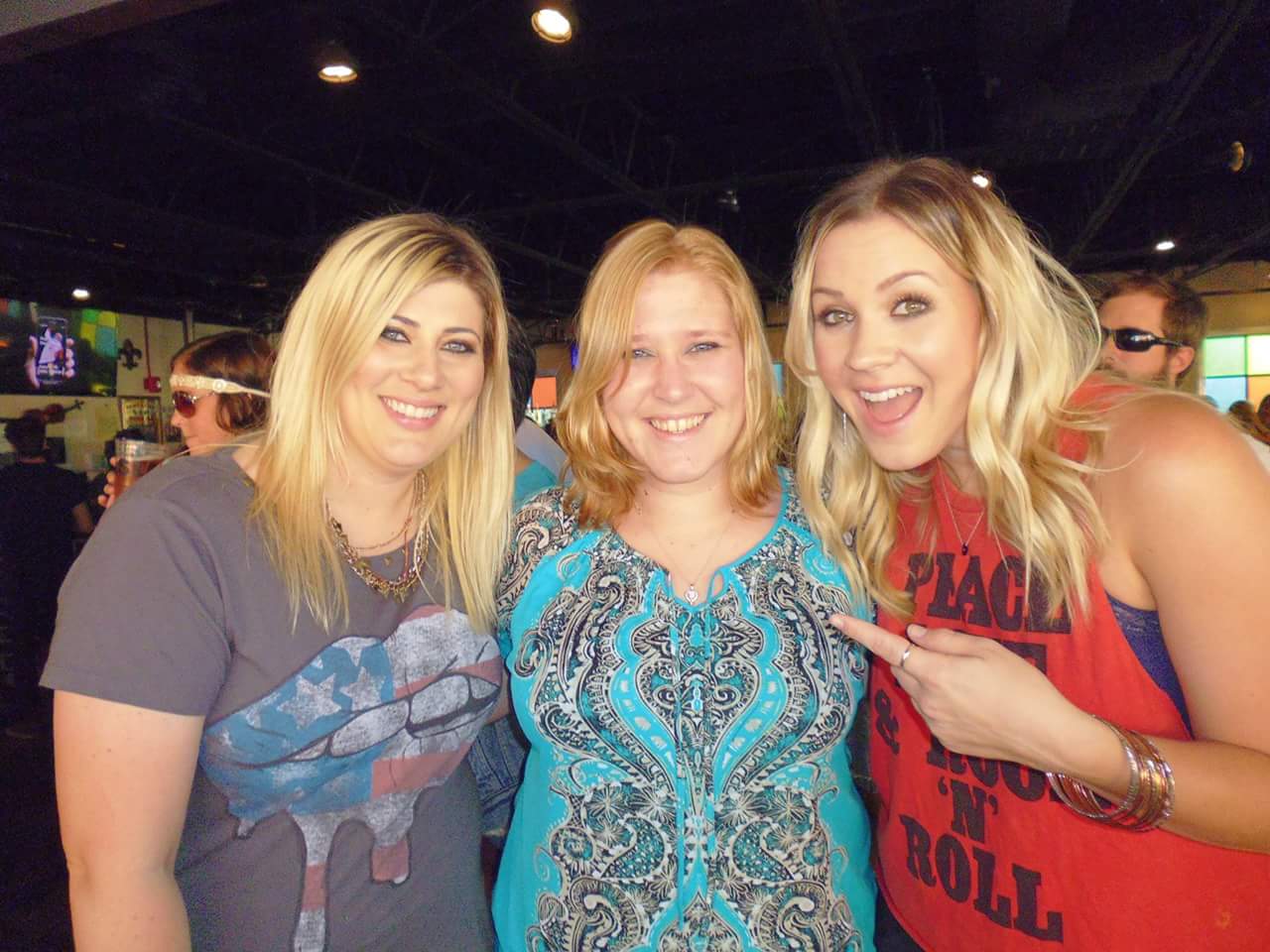 Super smilesssssssss with Miss Britt (from the Netherlands/now the US south) Such a sweet soul.
