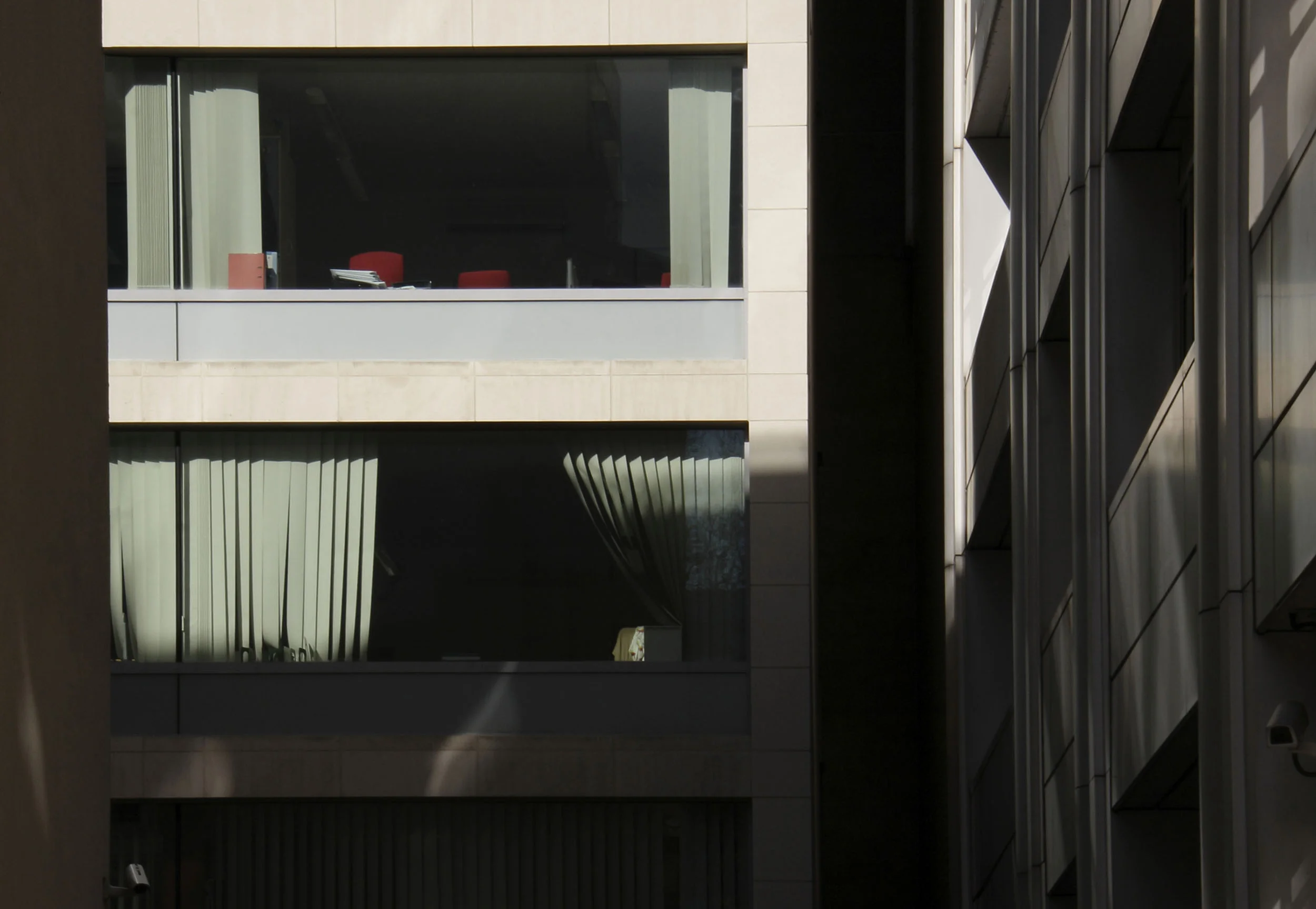 Featherstone Street EC2