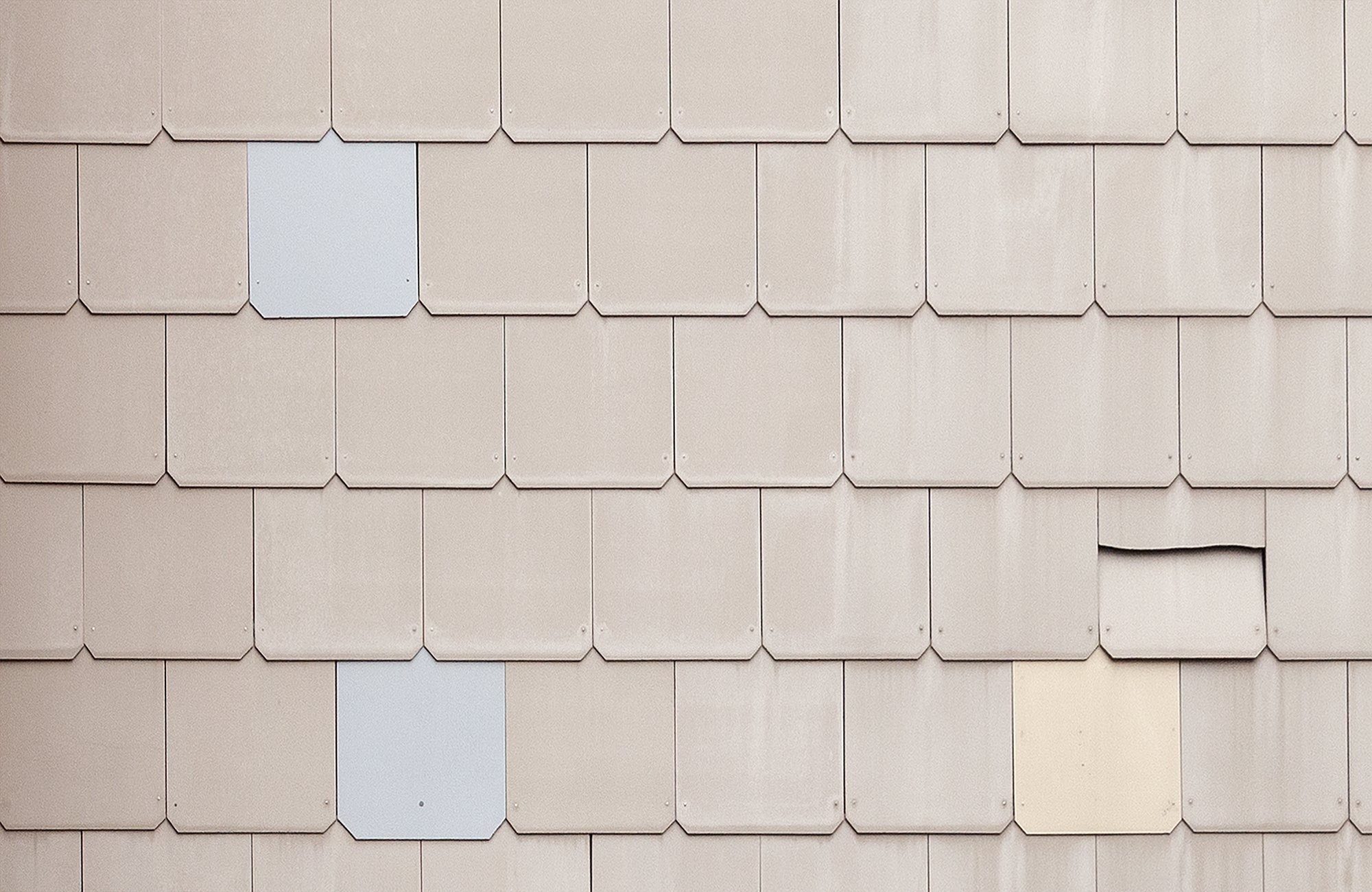 Mismatched , Wall Tiles III, WBG Langwasser Nord, Nürnberg, 2023