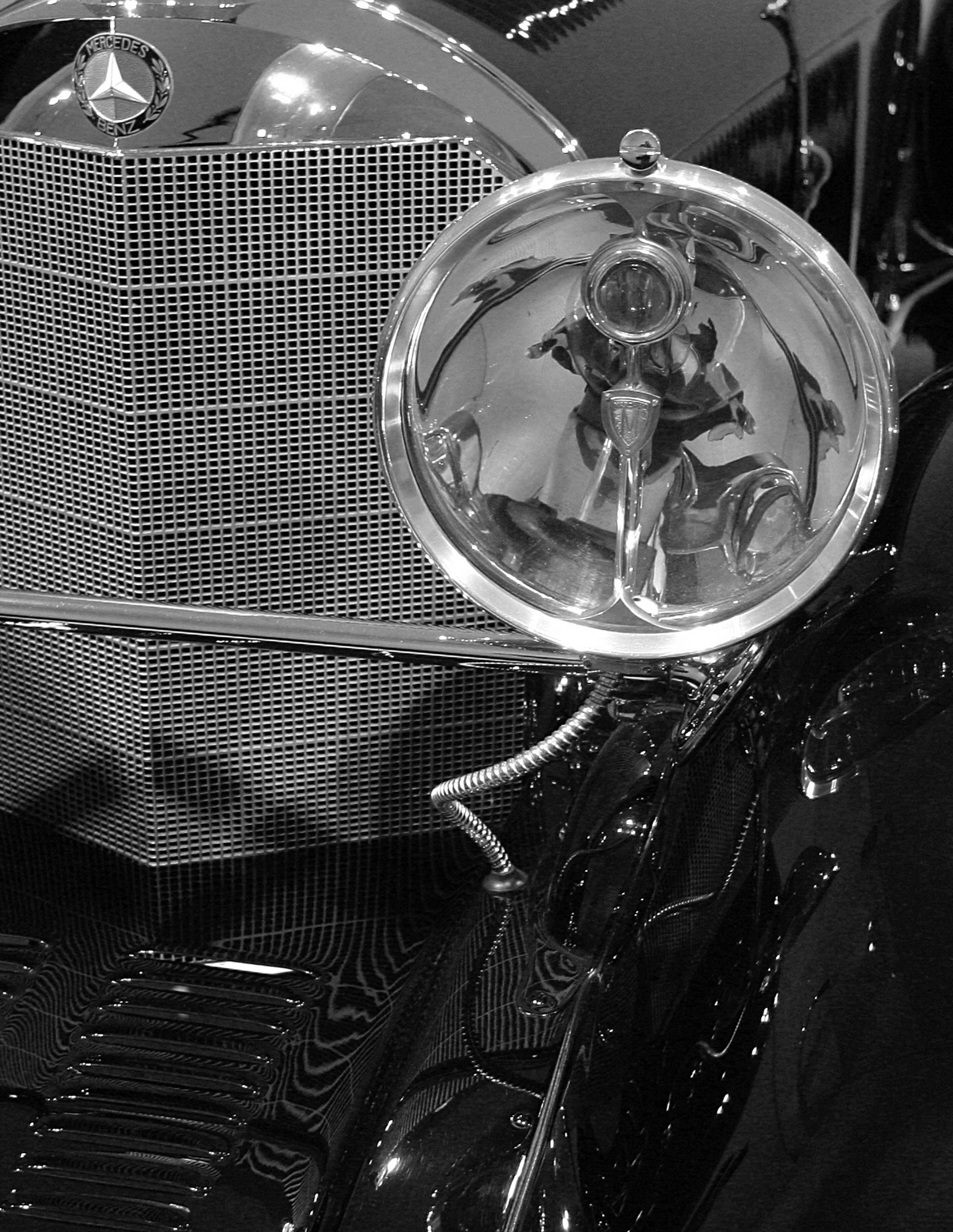 Headlight B&W.jpg