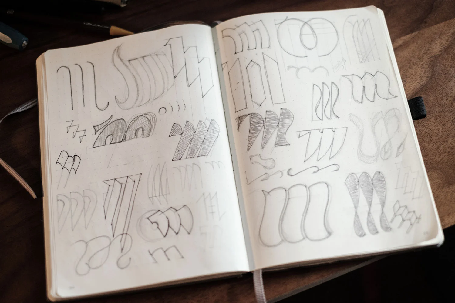 Sketchbook Type : lowercase m