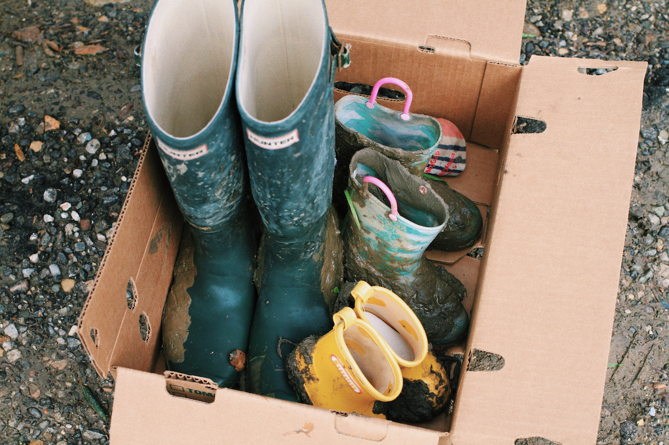 When the mud starts to pour inside the boots I think it’s time to go.