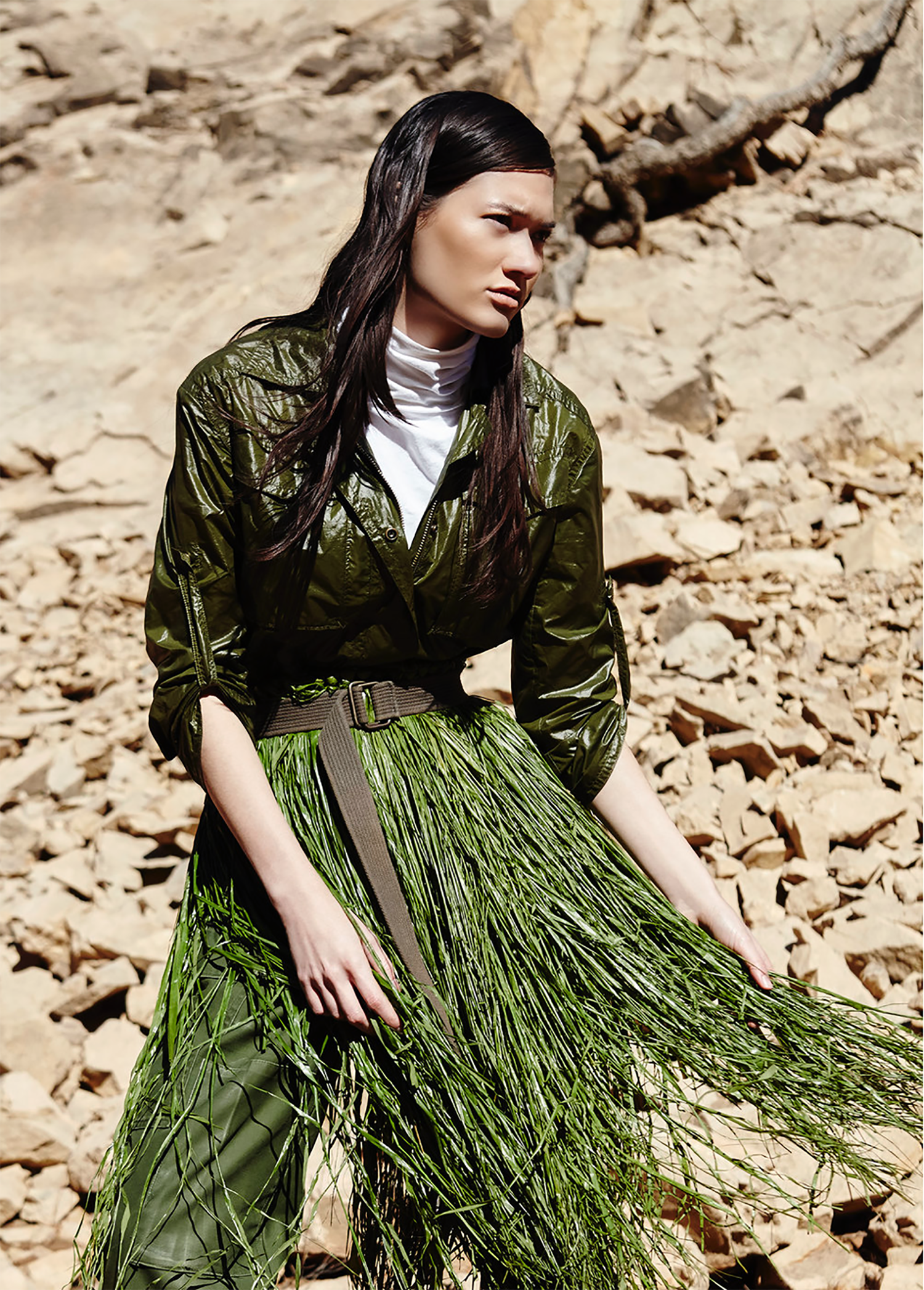 Amy Barton-Fashion-Beauty-Portrait-Photographer-London-california-Global-promo-magazine-002.png
