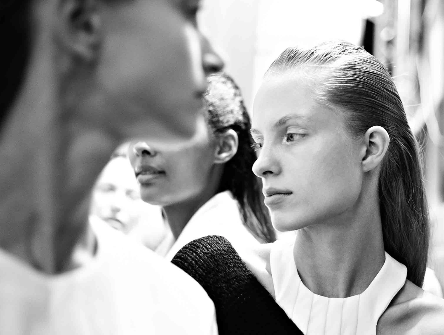 Amy Barton-Vogue-fashion-week-Fashion-Beauty-Portrait-Photographer-London-Global-010.png