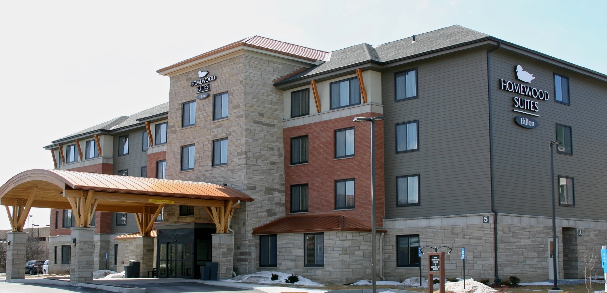 VSA+Berkshire+Limestone+4ht.+Ashlar+-+Hilton+Hotel+-+S.+Burlington%2C+VT+%281%29.jpg