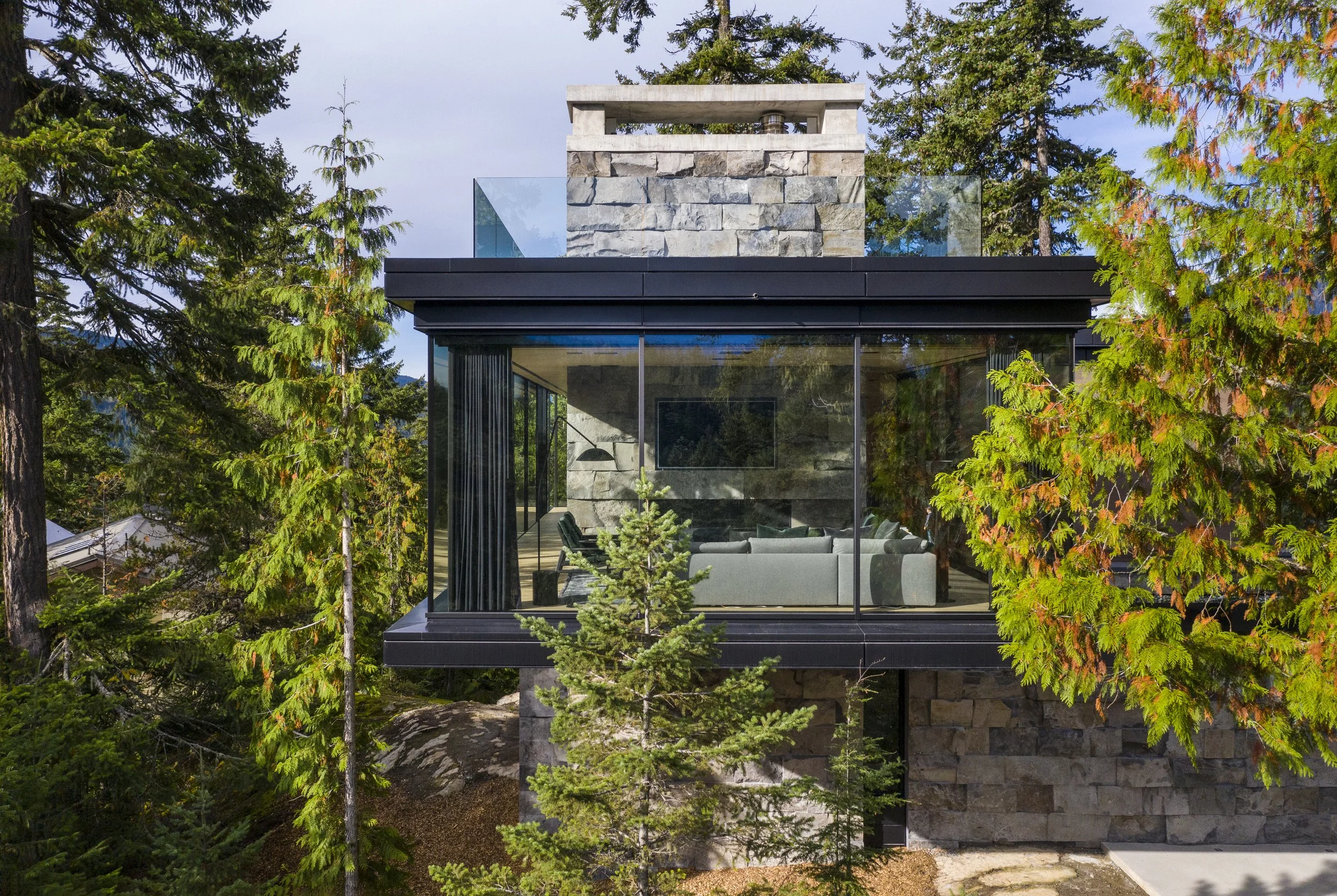 Kő Whistler Basalt-002.jpg