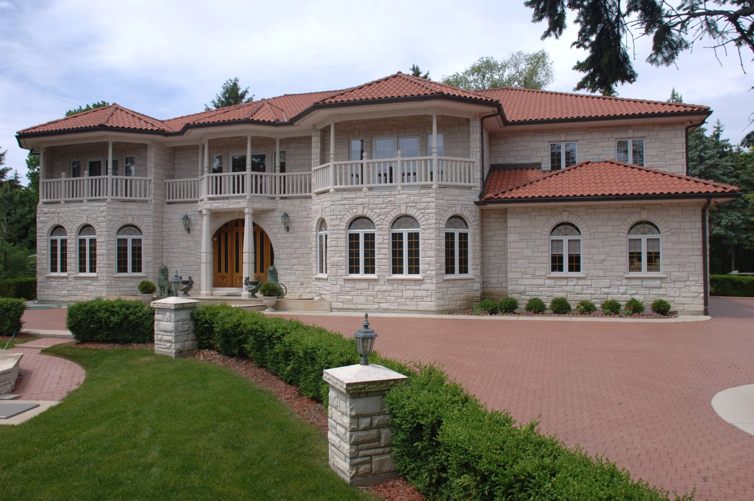 KO Dove White Rockfaced