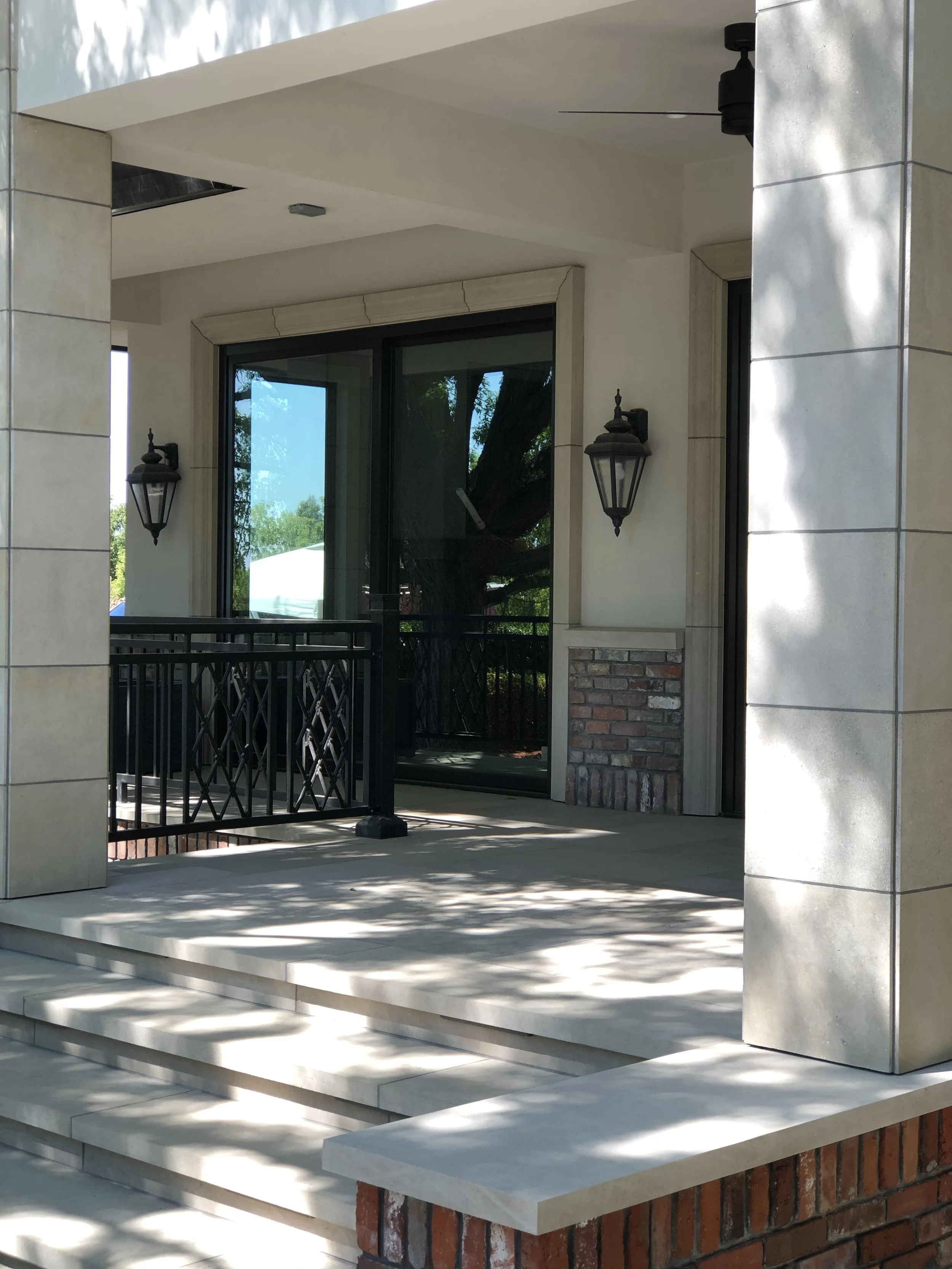 Indiana Limestone Buff Karlsjoi_2487.jpeg