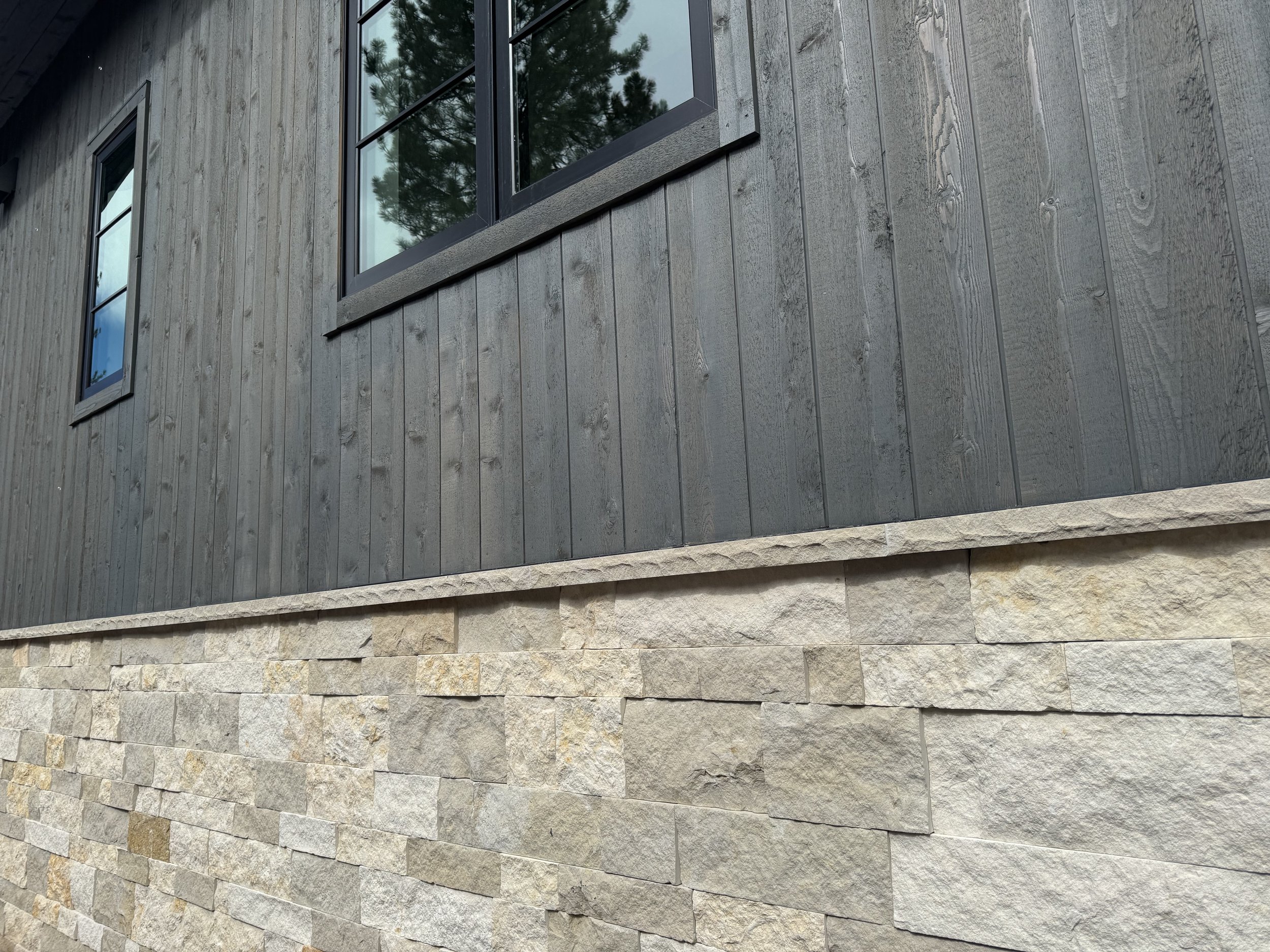 Hamptons Estate Thin Veneer and Buff Wainscoting Sill