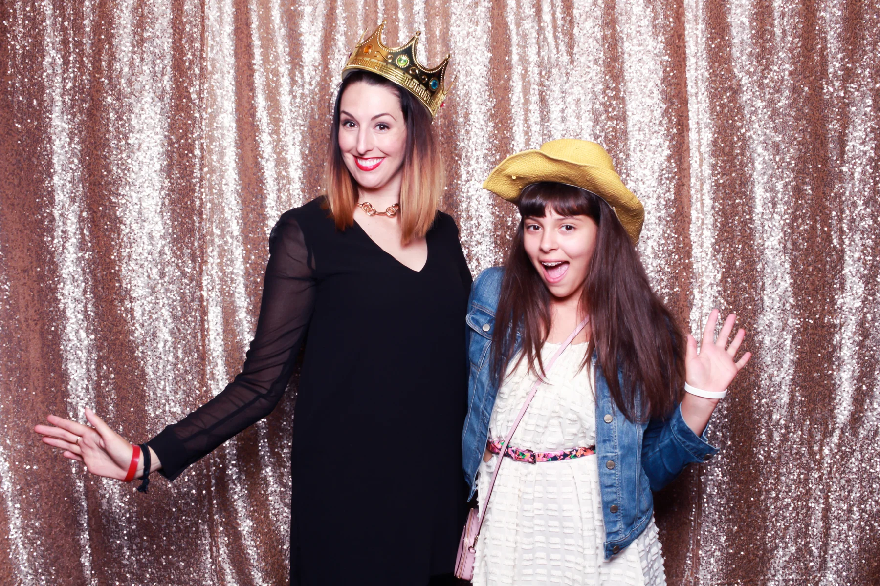 Jessica Branning pictured with teen style blogger Brooklyn Schugar