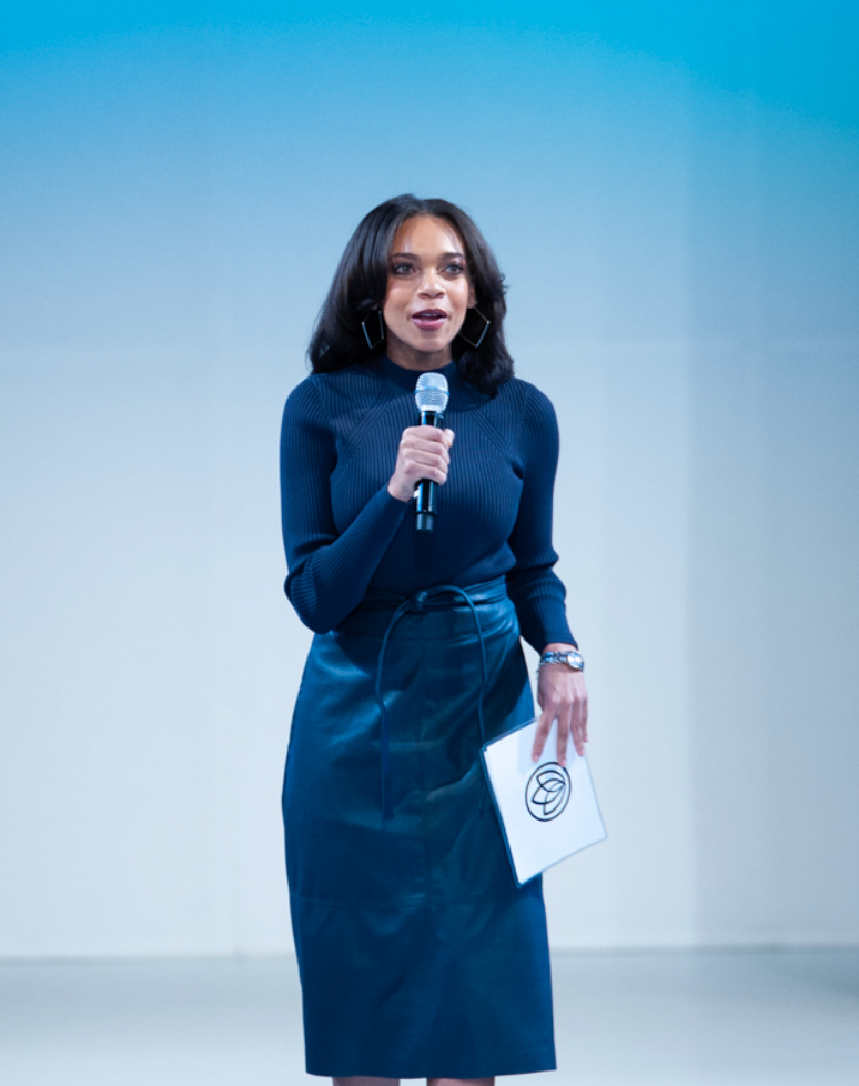 Tyrah Majors Returns to the Runway 