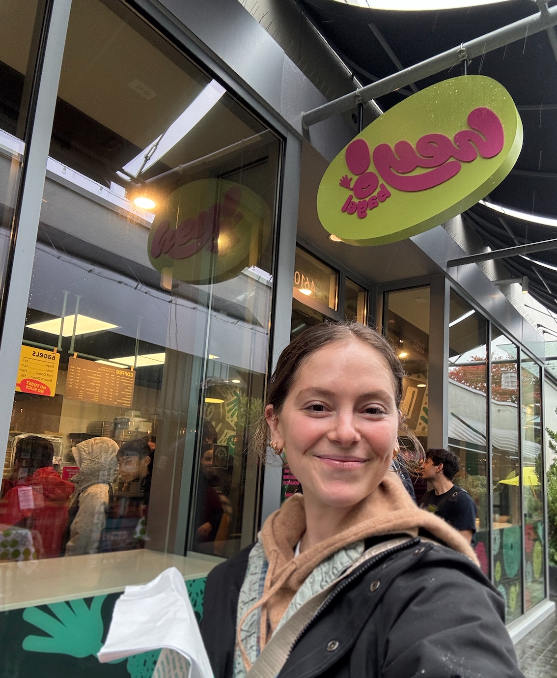 Hey Bagel Announces Collaboration with Zoe in Seattle
