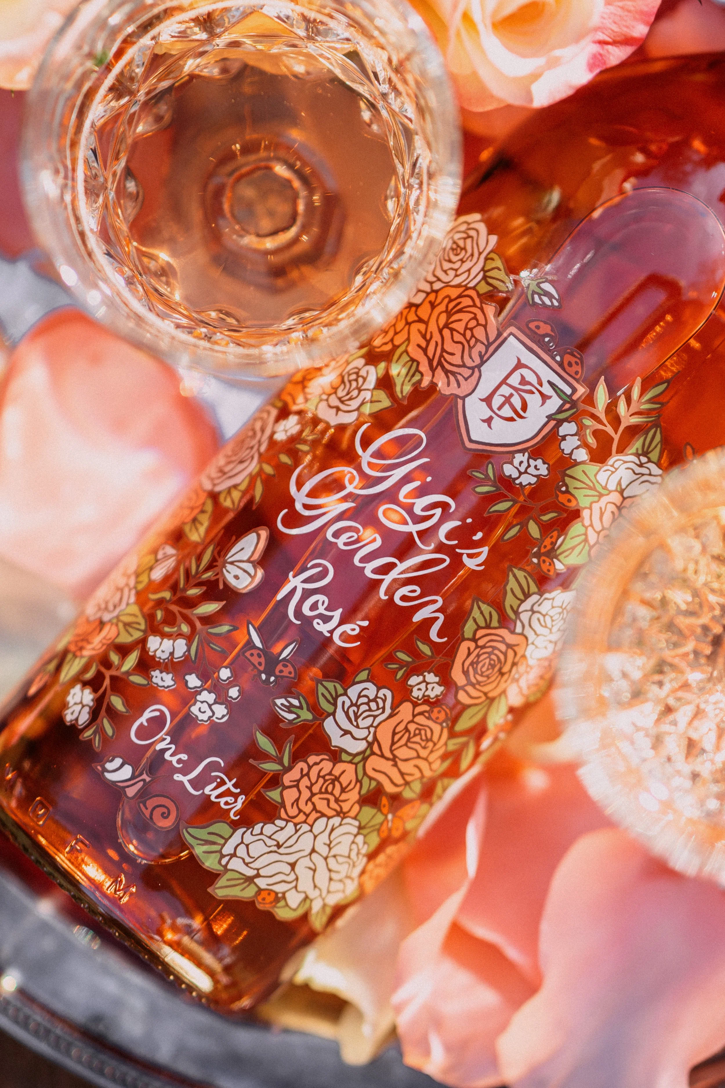 Trophy Cupcakes To Host National Rosé Day Event with Gigi's Garden 
