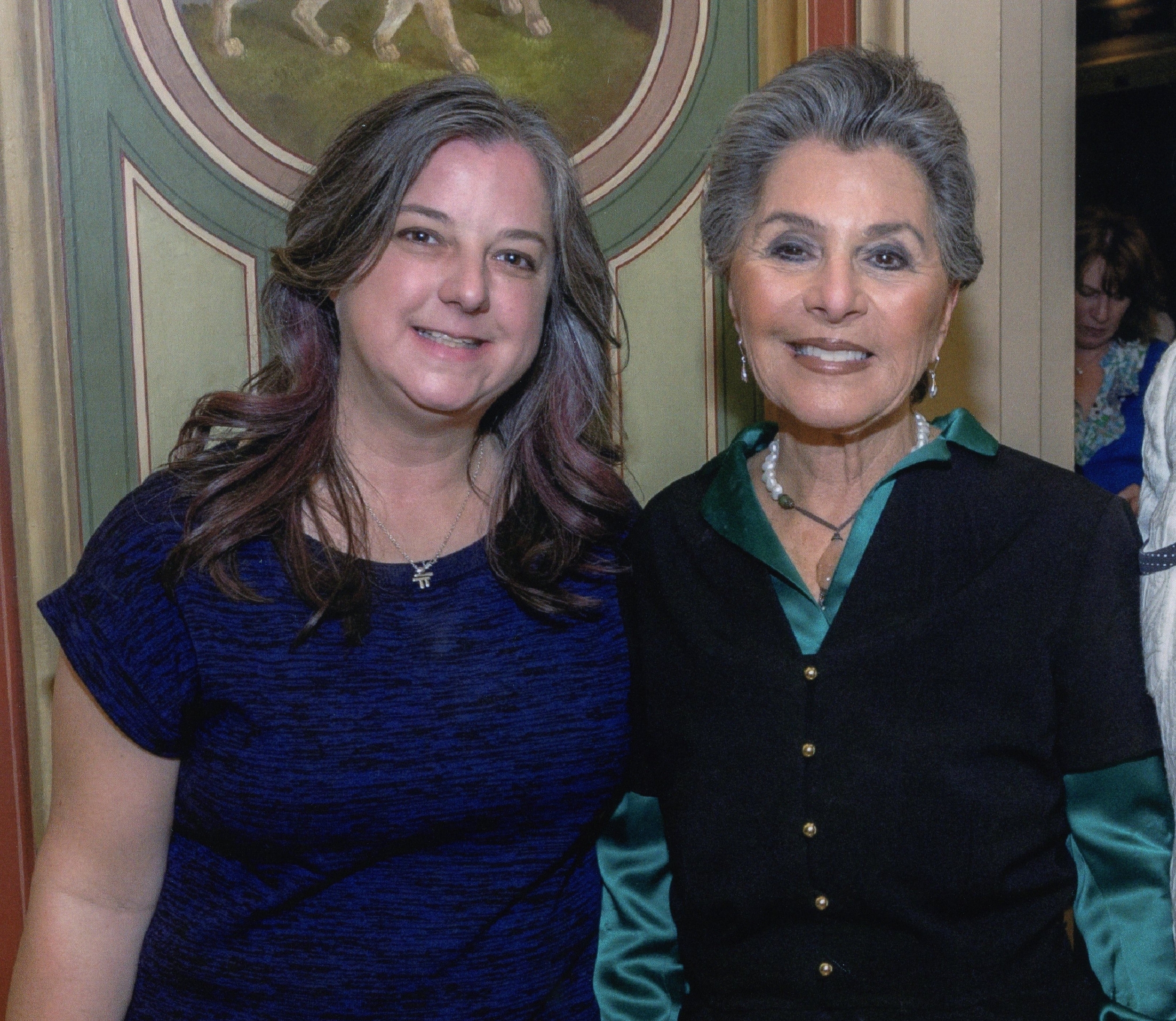 sara met with sen. barbara boxer while advocating for migraine research