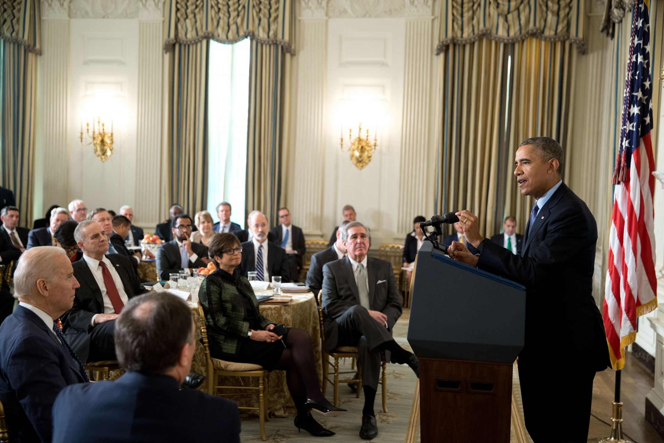 WHITE HOUSE PHOTO
