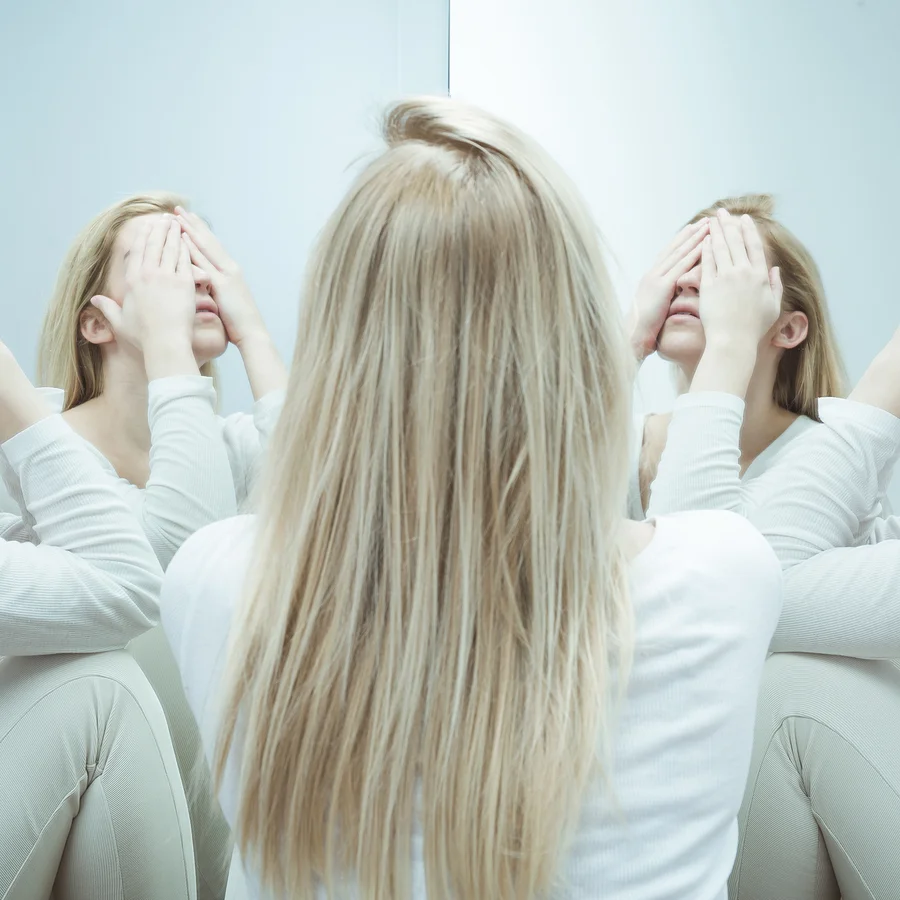 bigstock-Girl-With-Suicidal-Thoughts-143296259.jpg