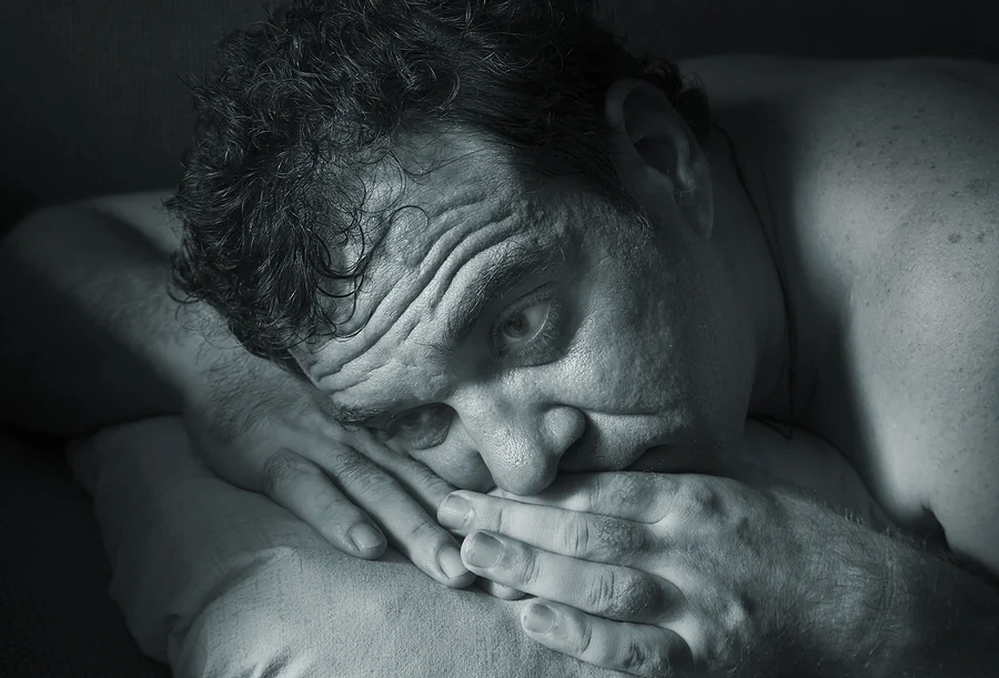 bigstock-Insomnia-A-man-tries-to-fall--27249281.jpg