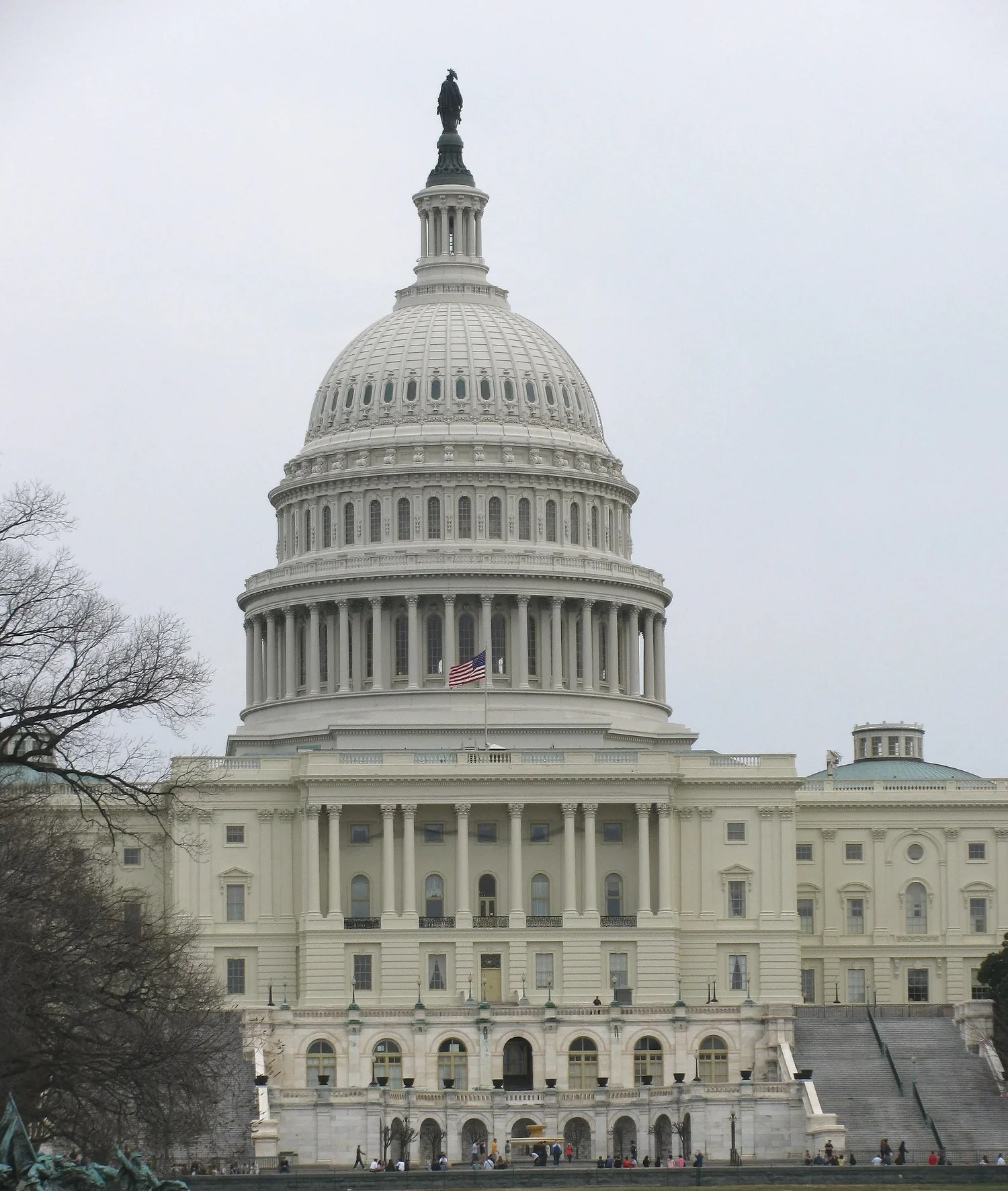 Bill Expands Pain Care Options and Lowers Cost for Medicare Patients