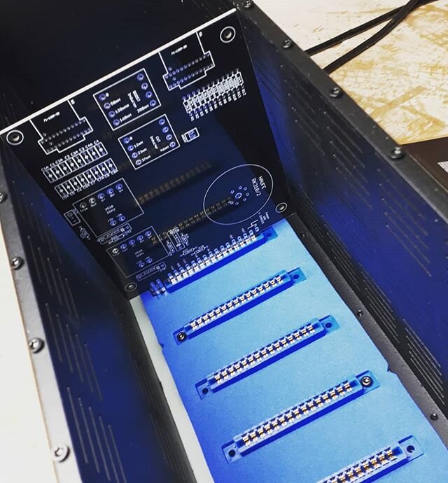 My first 500 series pcb layout passes the first important test. It fits the rack and the pins line up. Hopefully the first of many, this one is going to be special!
.
.
.
.
.
.
#500 #series #passive #eq #brilliance #filter #abbeyroad #inspired #reald