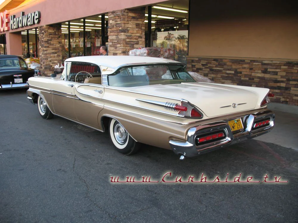 Donut Derelicts-22.jpg