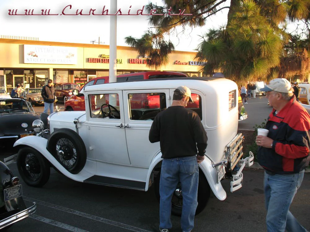 Donut Derelicts-40.jpg