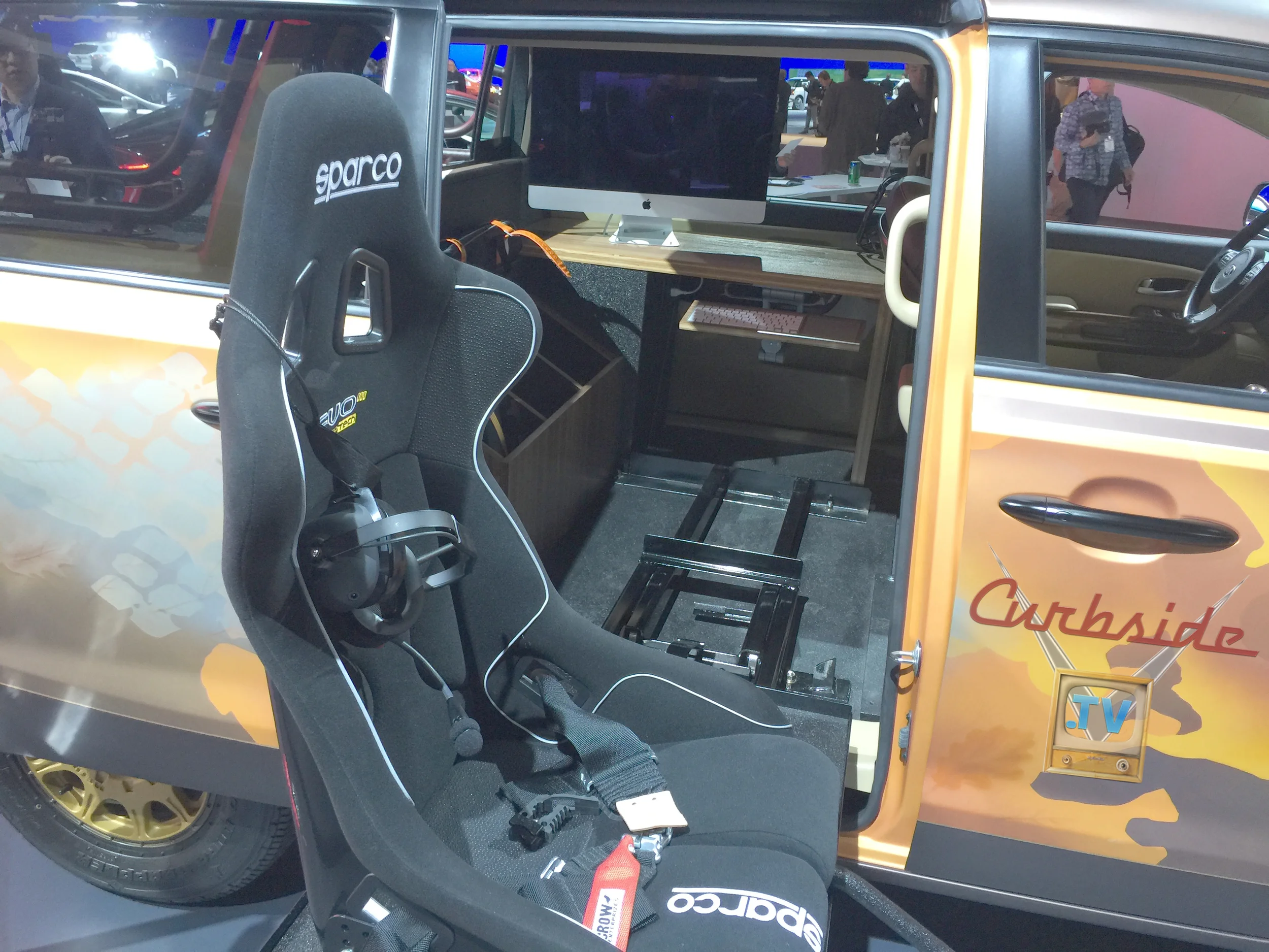 2015 LA Auto Show - 28.JPG