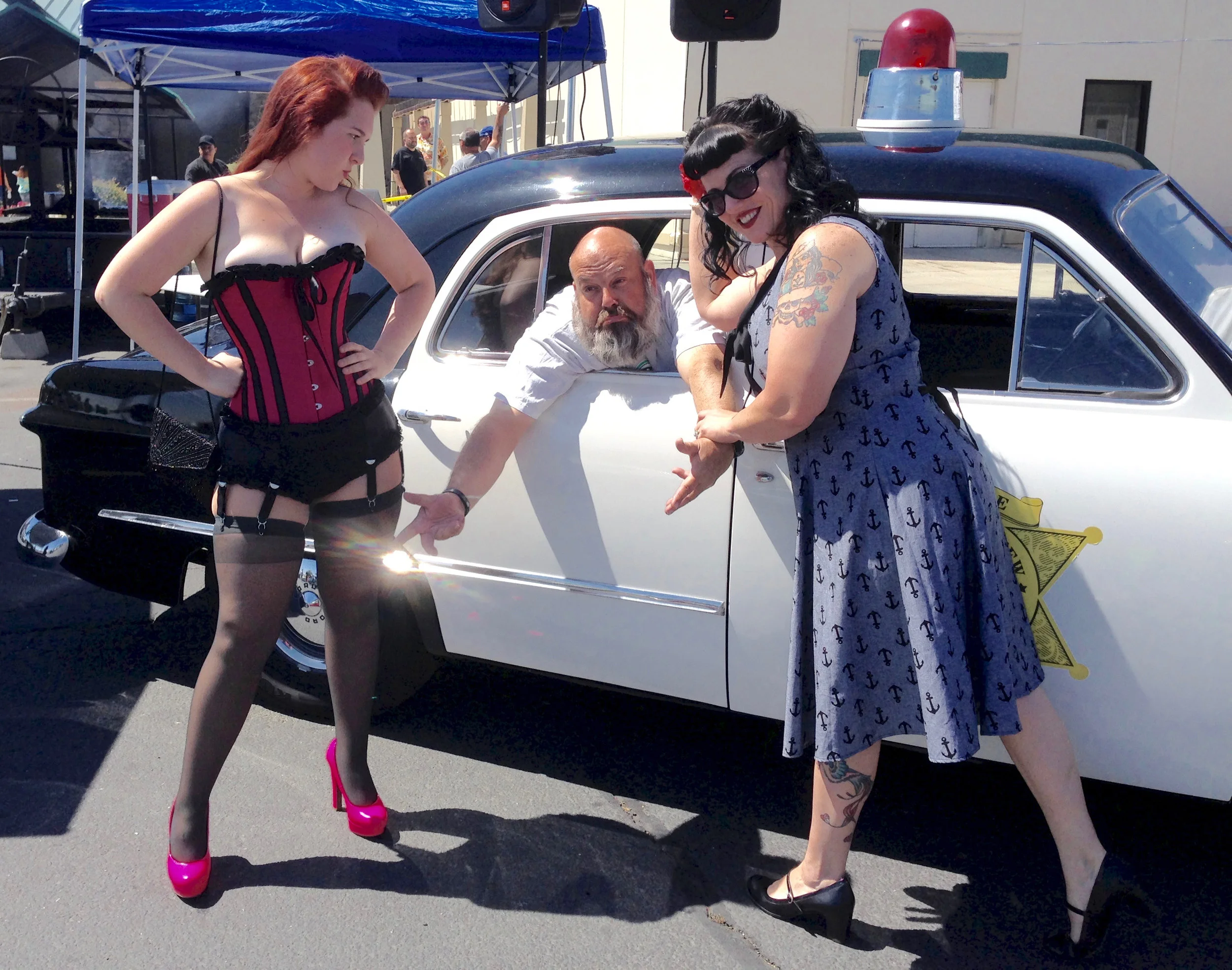 CURBSIDE PUBLISHER TONY BARTHEL GETTING HIS JUST DUE FOR BAD PUNS