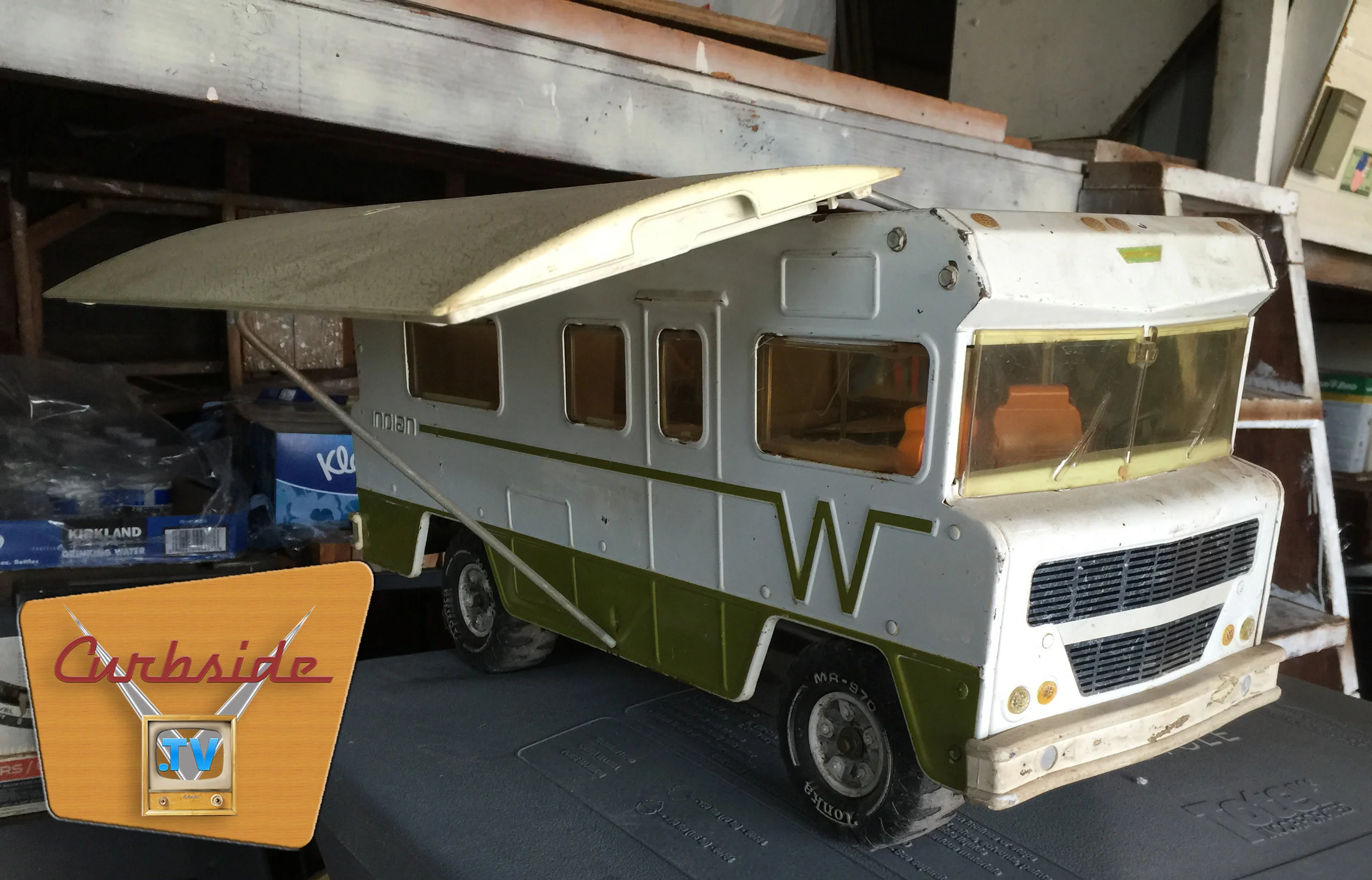 Tonka Winnebago - Awning