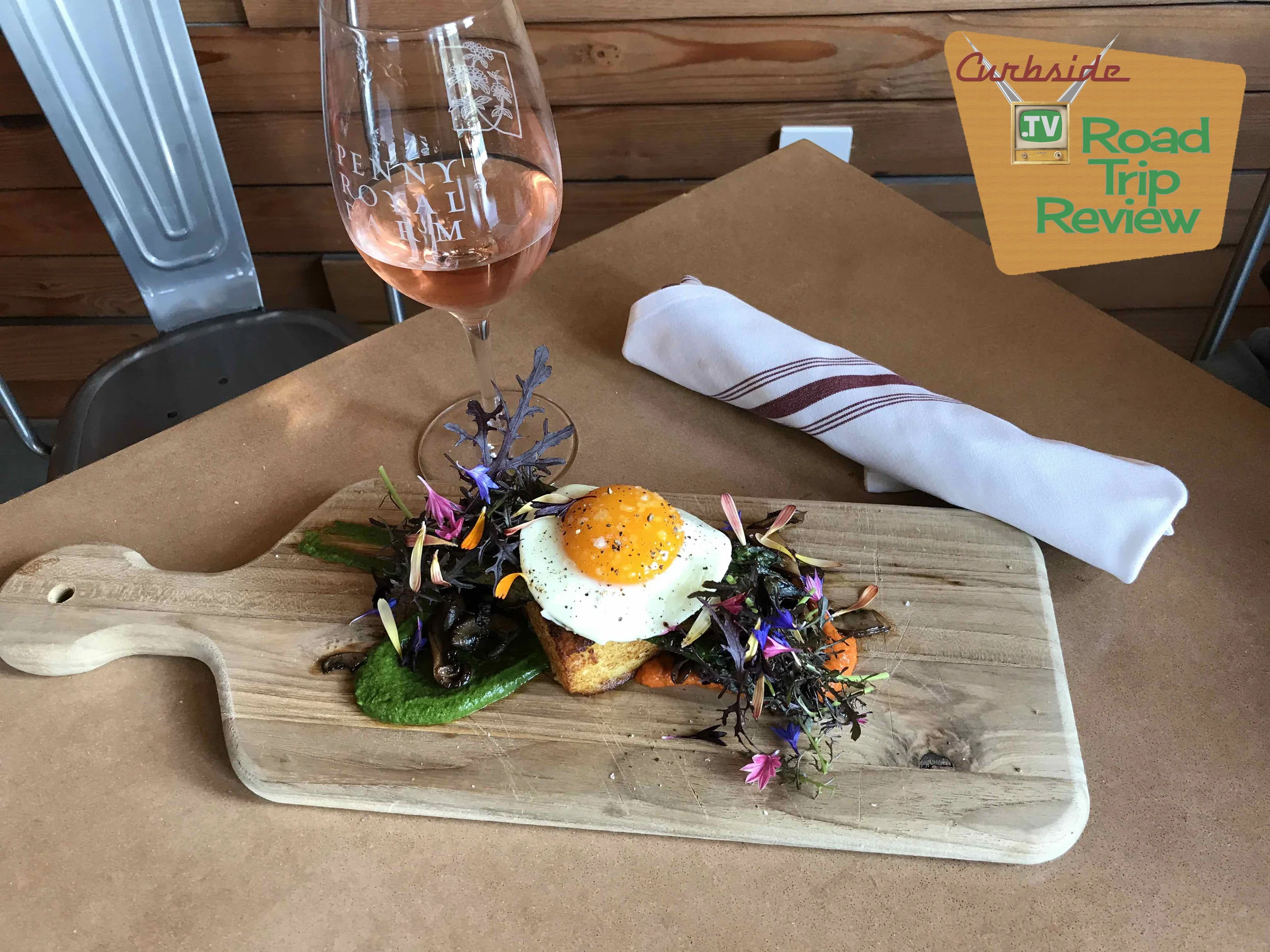 Polenta, egg & asparagus