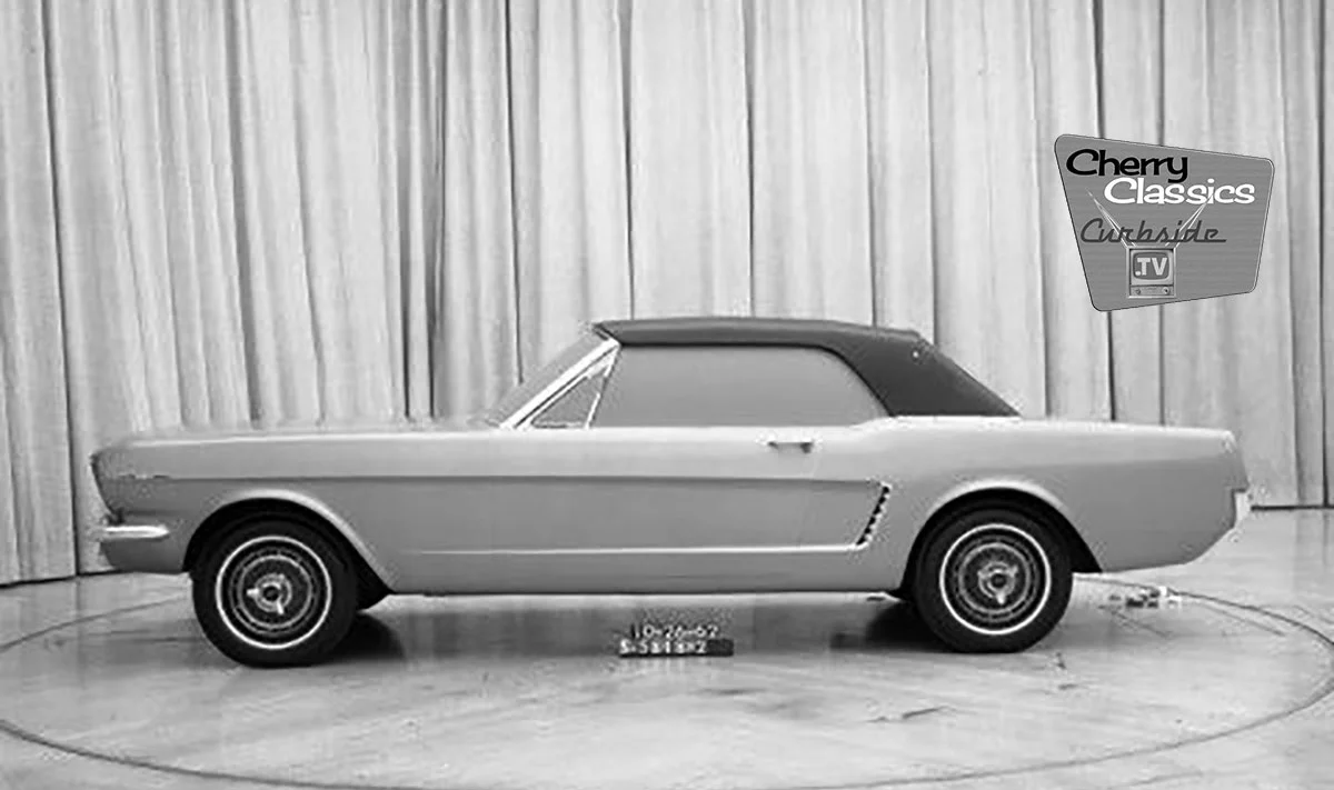Ford-Mustang-convertible-concept.jpg