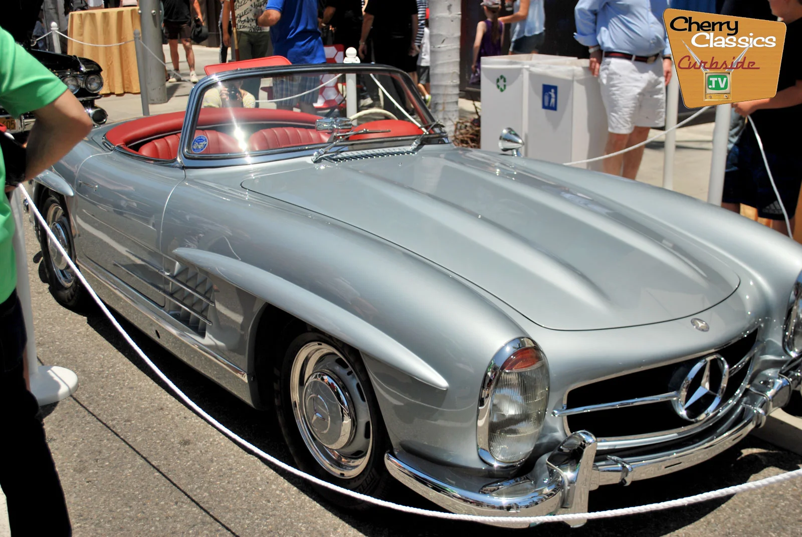 Mercedes-Benz-300SL.jpg