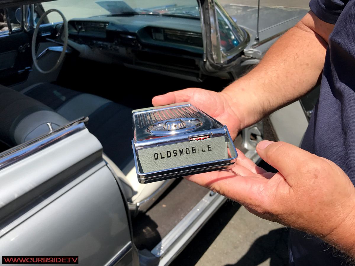 Olsmobile-98-1959-Radio.png
