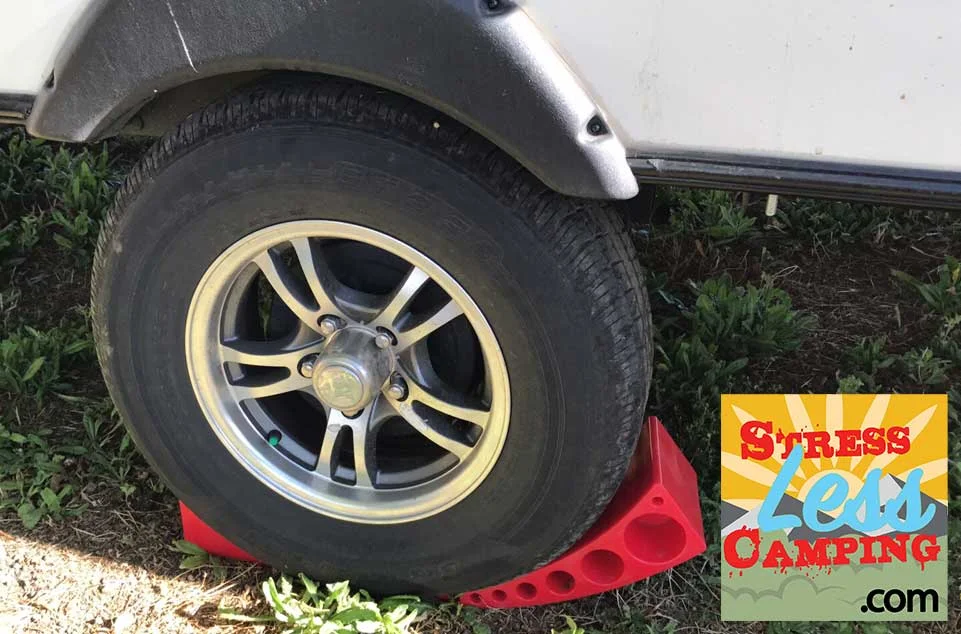 The Anderson levels come in two pieces - the main wedge and a second wedge as a stabilizer.&nbsp;