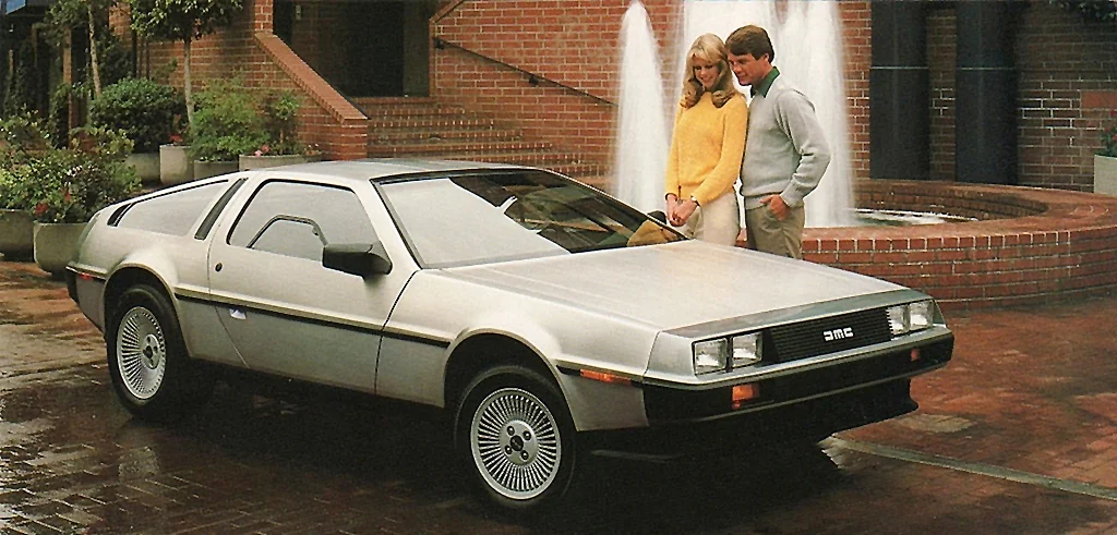 DeLorean DMC-12