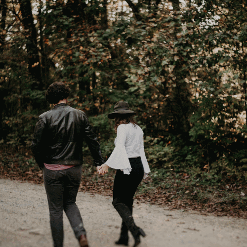 Emma Walk.gif