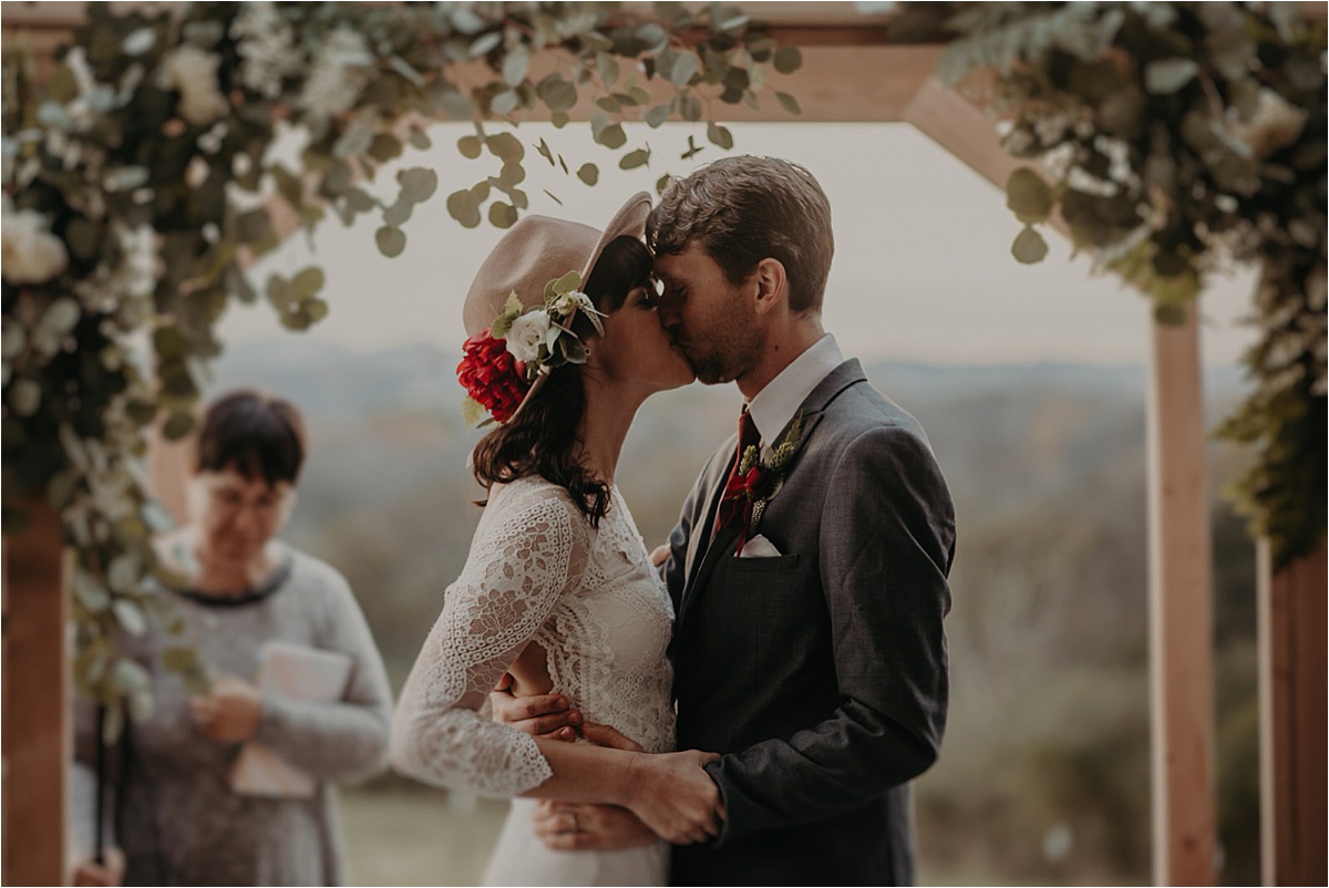 George+Rachel+Rusitc+Madison+Tennessee+Wedding+Taylor+English+Photography_0099.jpg
