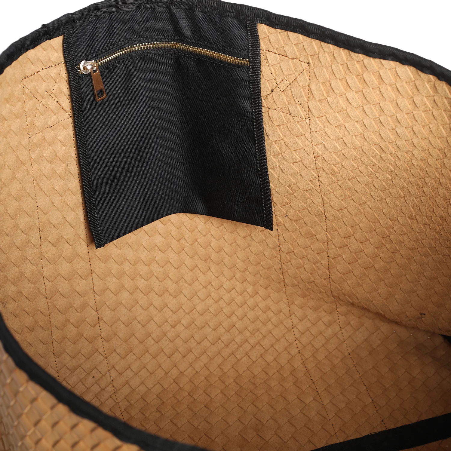 Malibu 6.14.18-036_bag inside.jpg